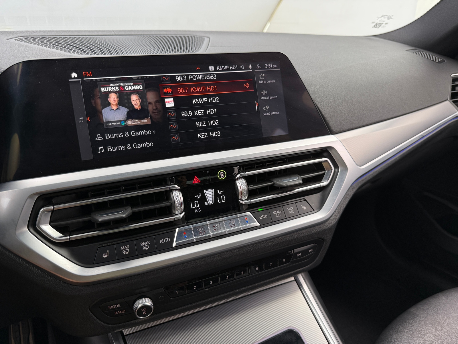 Thumbnail: 2020 BMW 3 Series - 3