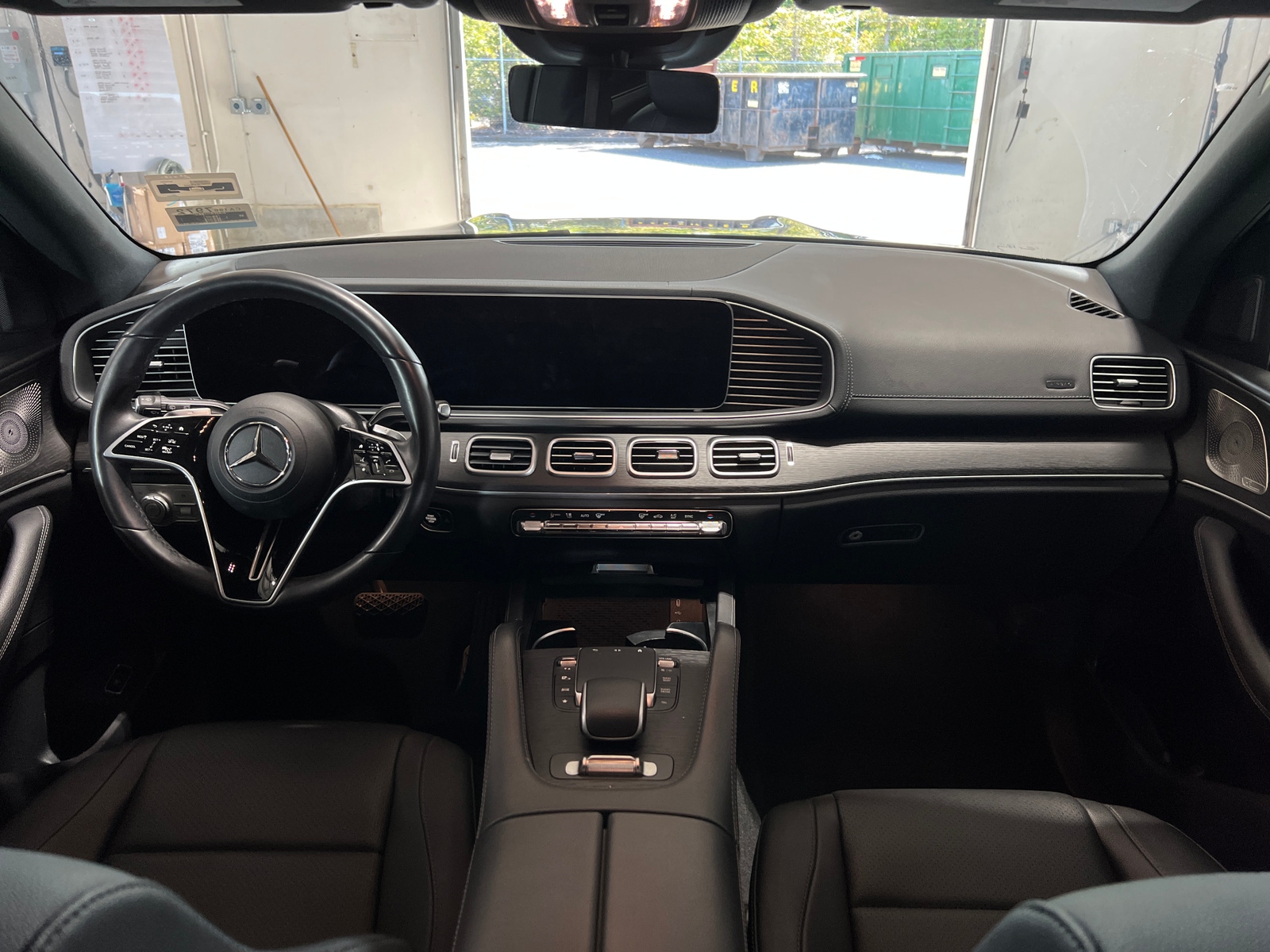 Thumbnail: 2024 Mercedes-Benz GLS - 2