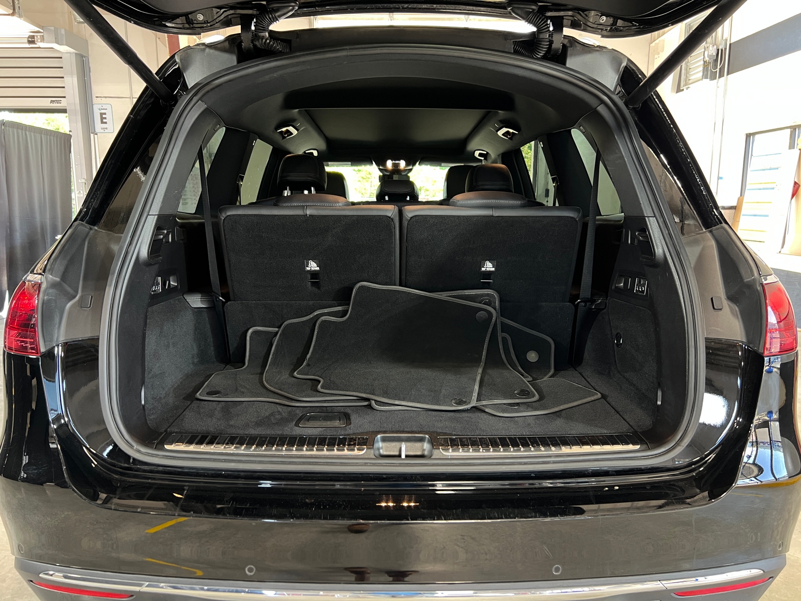 Thumbnail: 2024 Mercedes-Benz GLS - 6