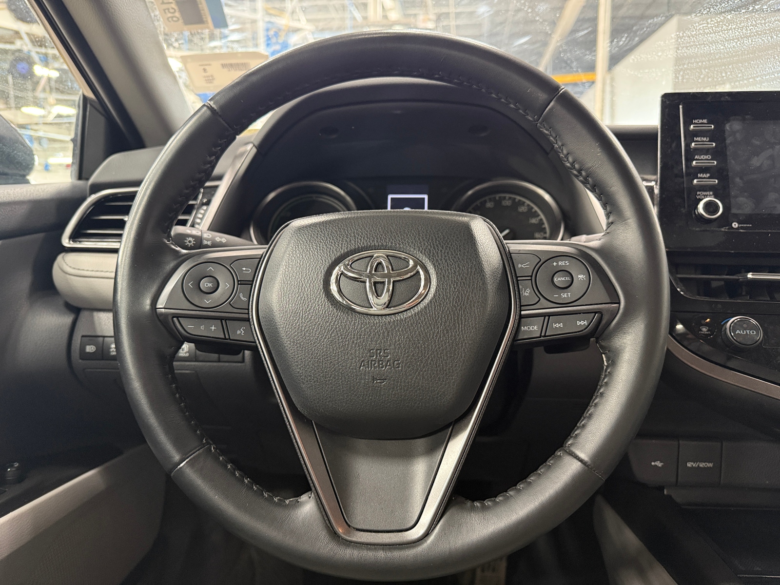 Thumbnail: 2022 Toyota Camry - 5