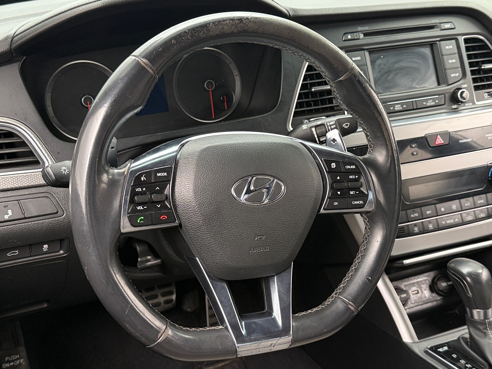 Thumbnail: 2015 Hyundai Sonata - 4