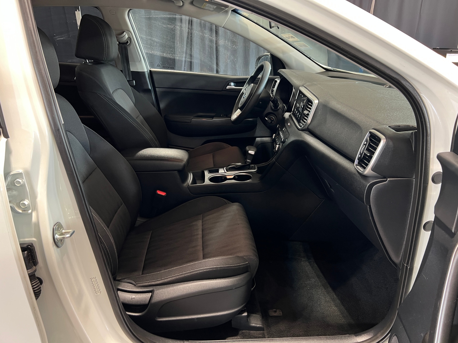 Thumbnail: 2021 Kia Sportage - 2
