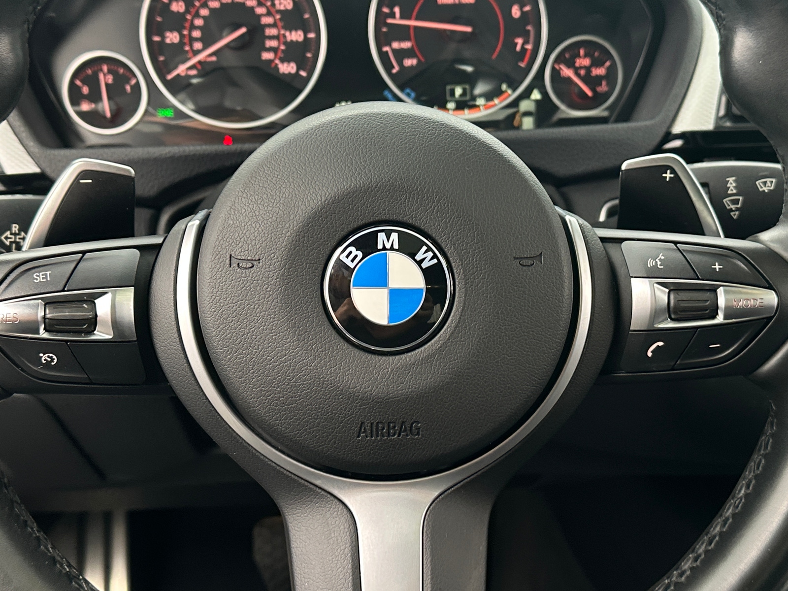 Thumbnail: 2017 BMW 4 Series - 3