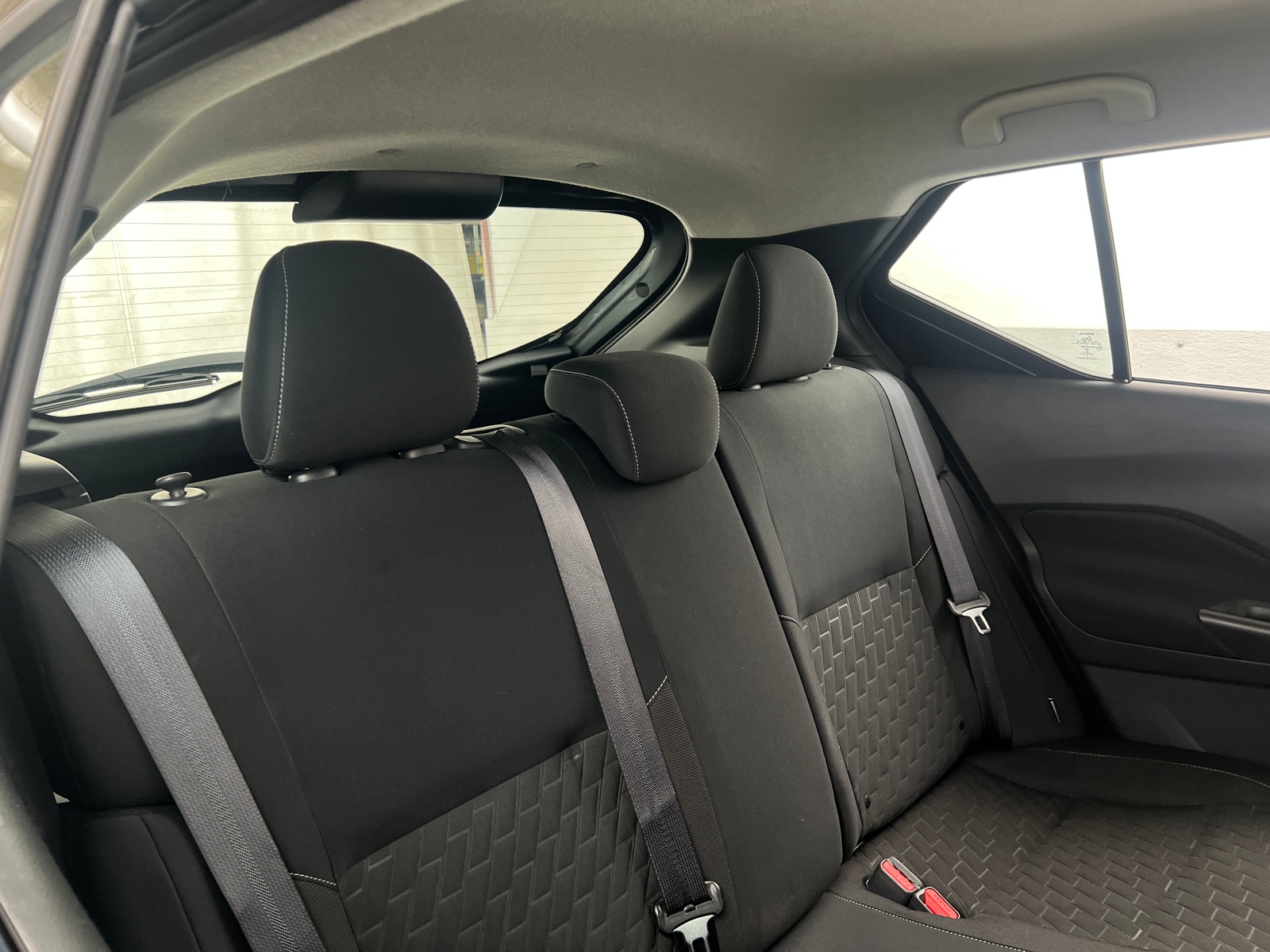 Thumbnail: 2021 Nissan Kicks - 6