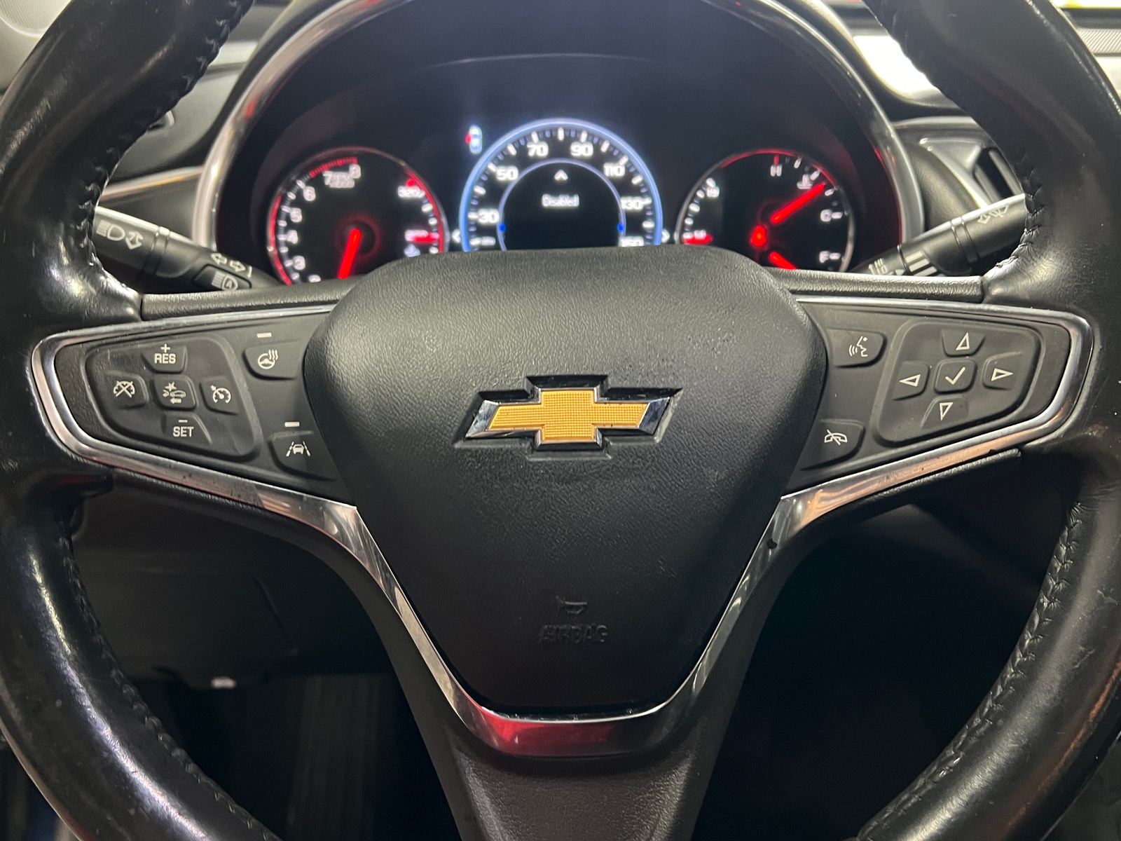 Thumbnail: 2021 Chevrolet Malibu - 4