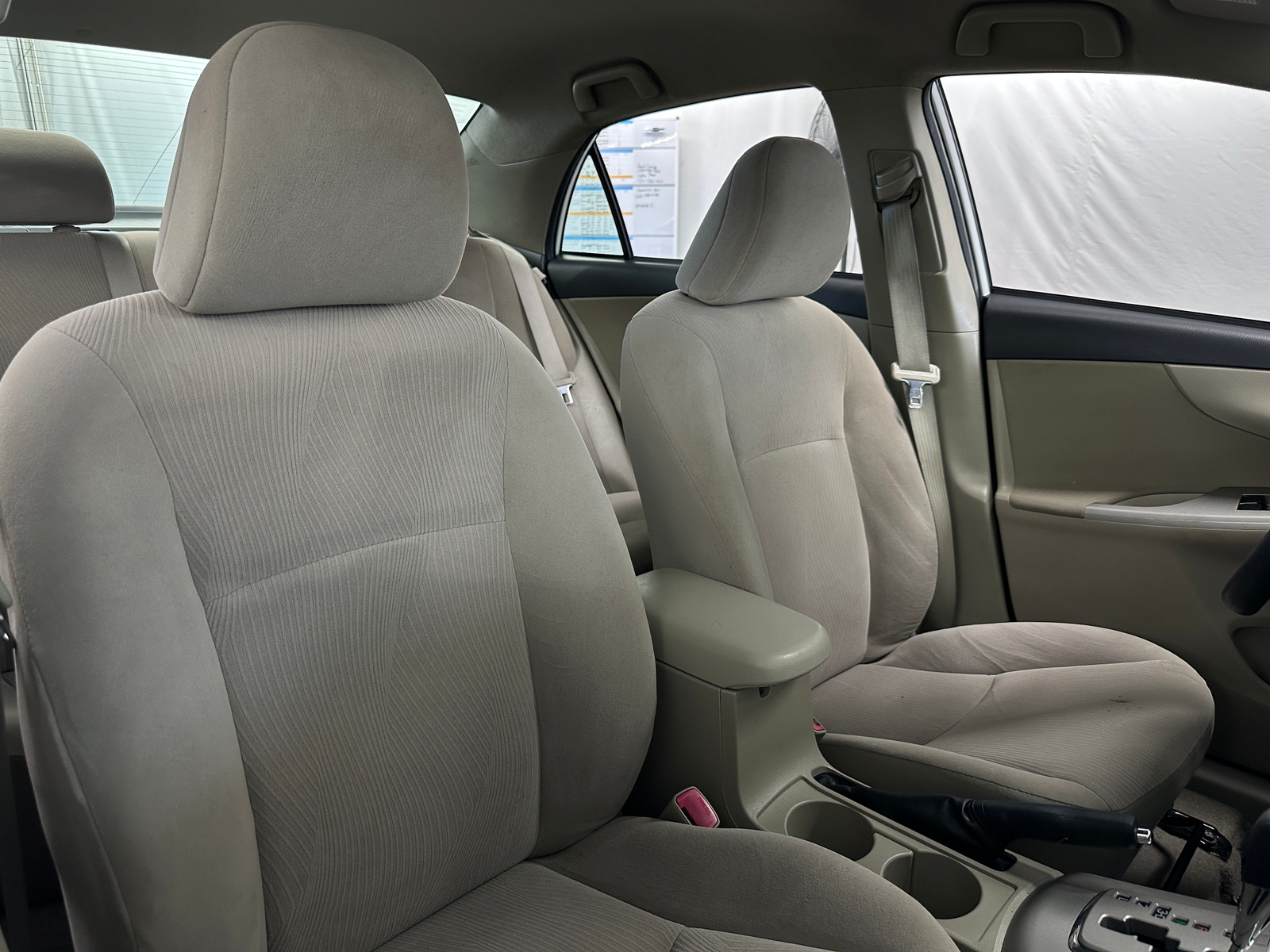 Thumbnail: 2011 Toyota Corolla - 2