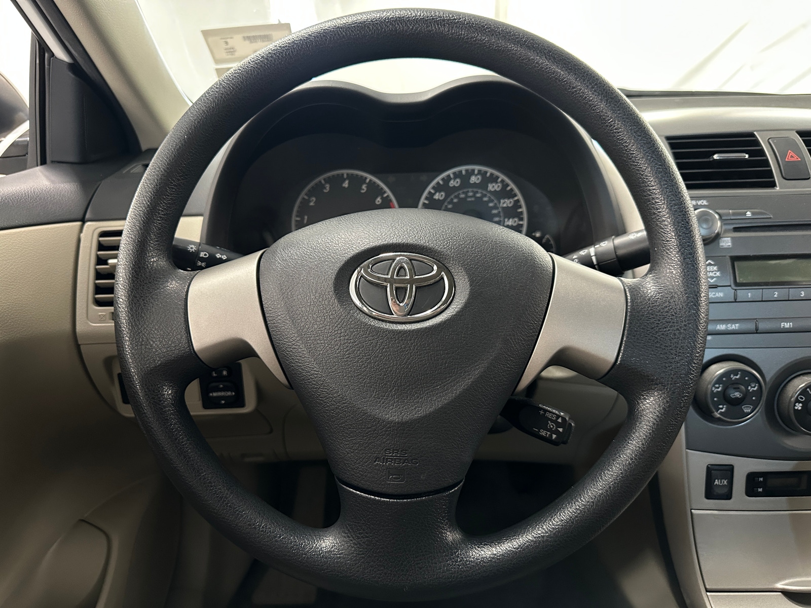 Thumbnail: 2011 Toyota Corolla - 4