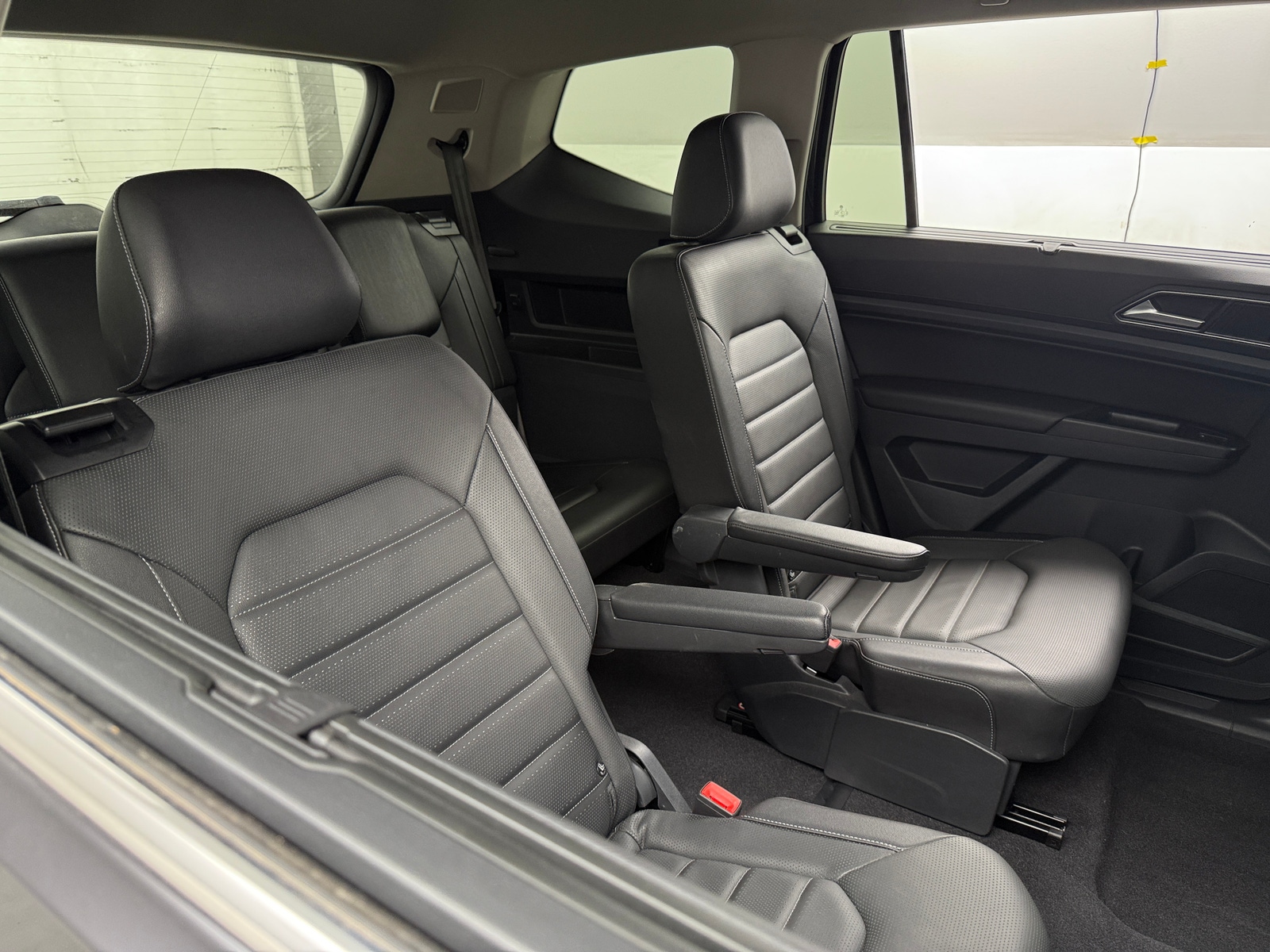 Thumbnail: 2019 Volkswagen Atlas - 5
