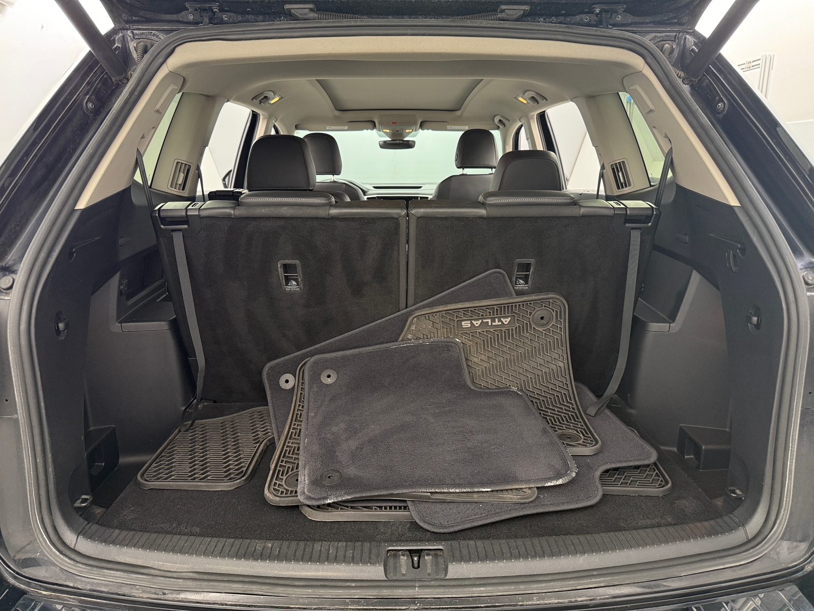 Thumbnail: 2019 Volkswagen Atlas - 6