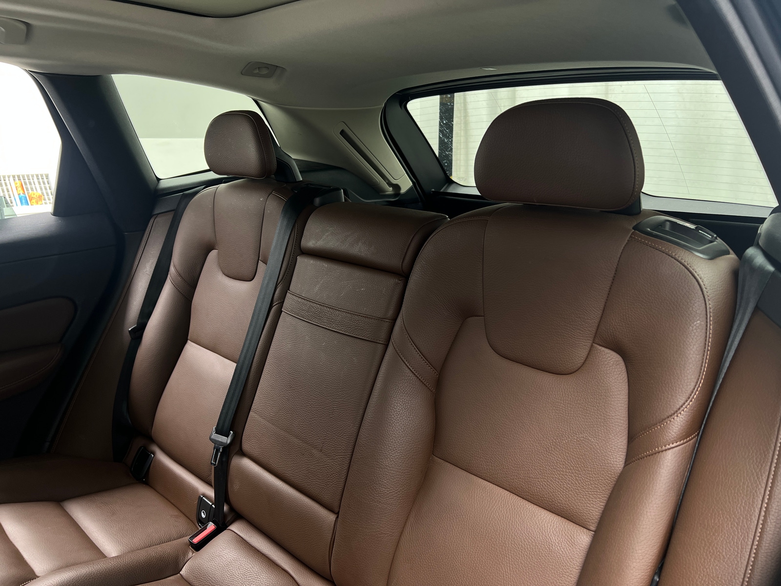 Thumbnail: 2018 Volvo XC60 - 5