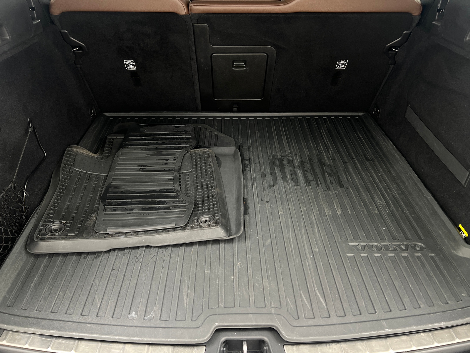 Thumbnail: 2018 Volvo XC60 - 6