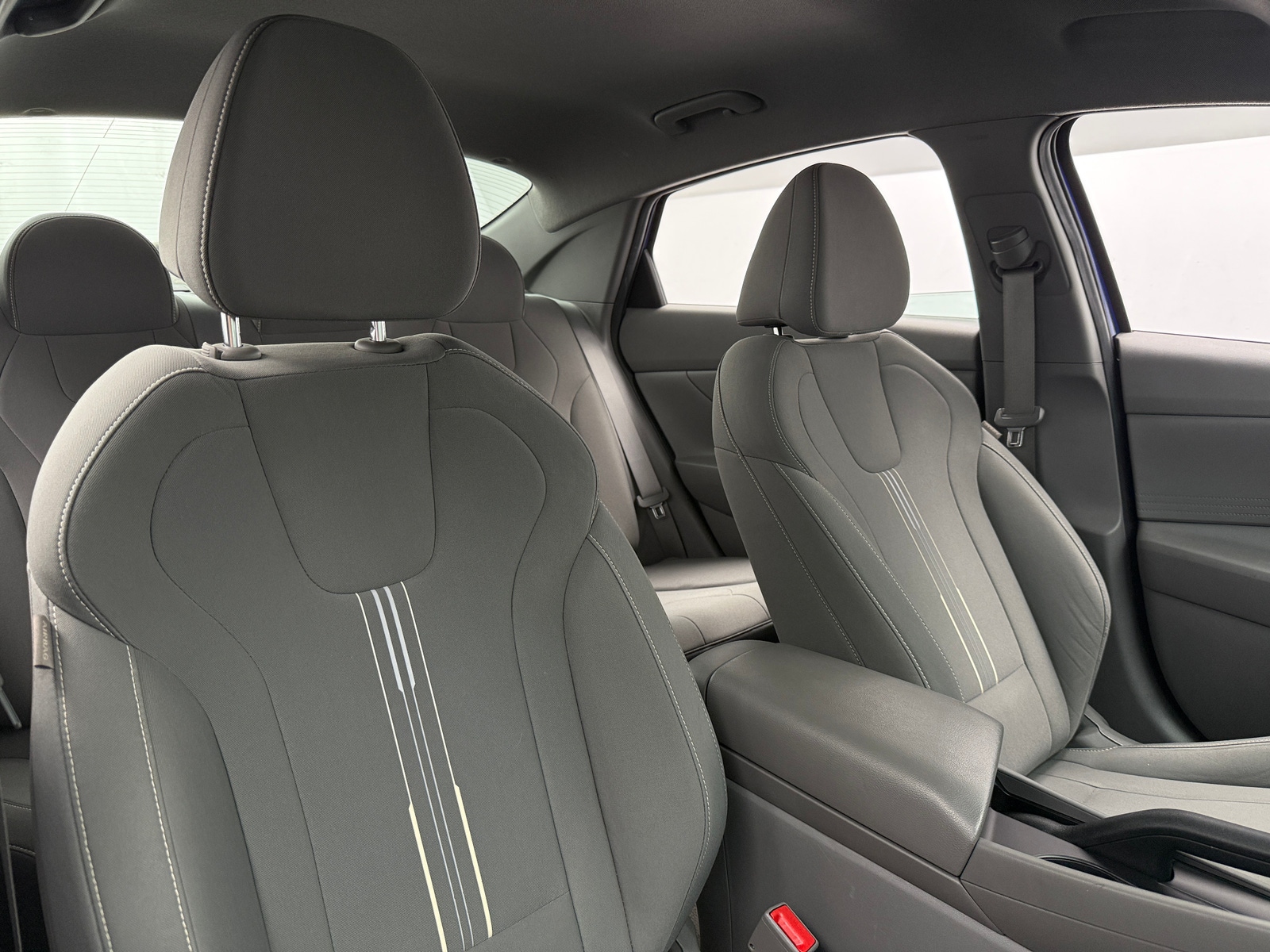 Thumbnail: 2021 Hyundai Elantra - 2