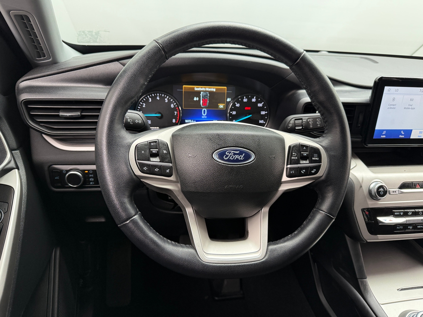 Thumbnail: 2023 Ford Explorer - 5
