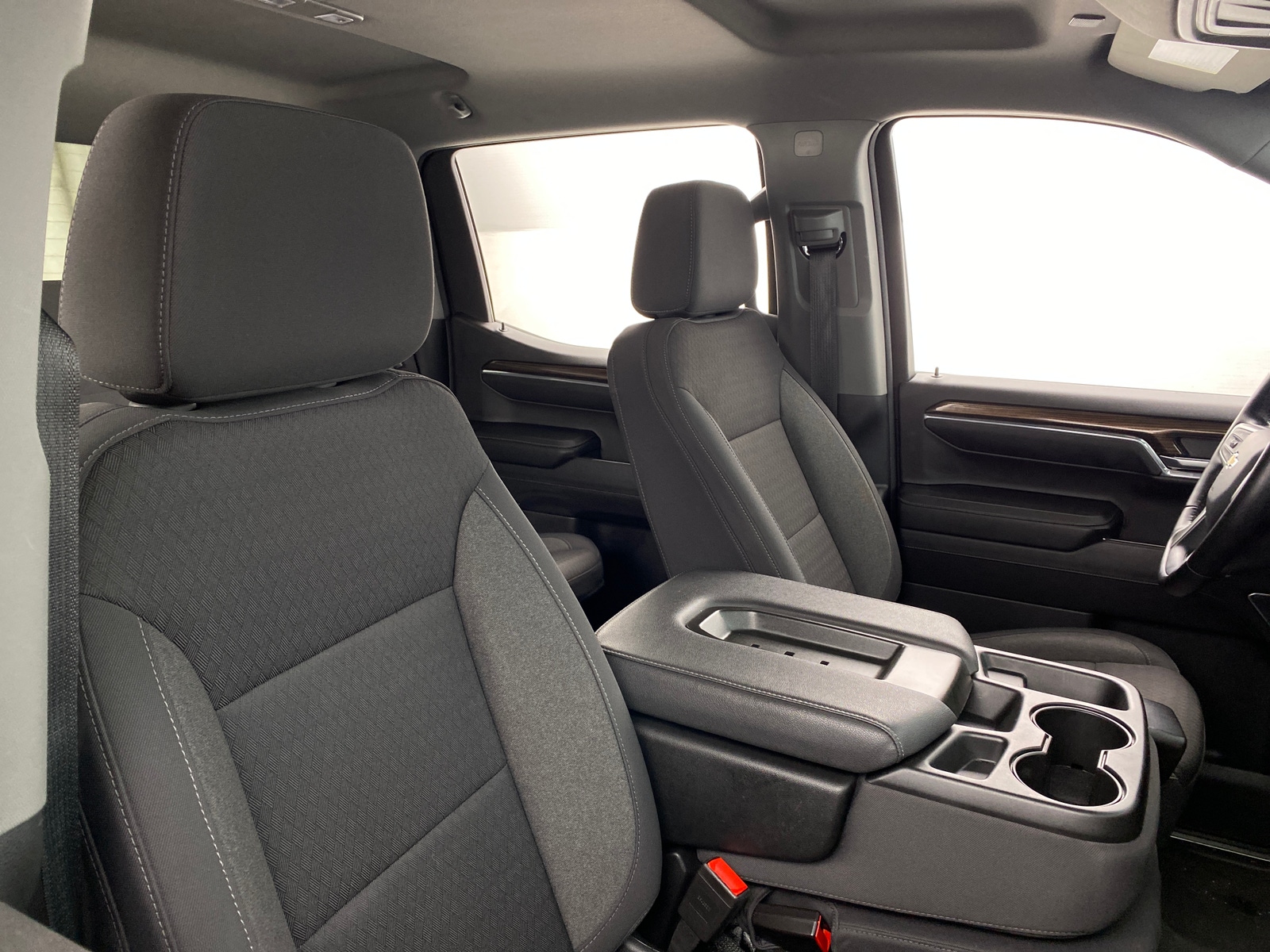 Thumbnail: 2024 Chevrolet Silverado 1500 - 2