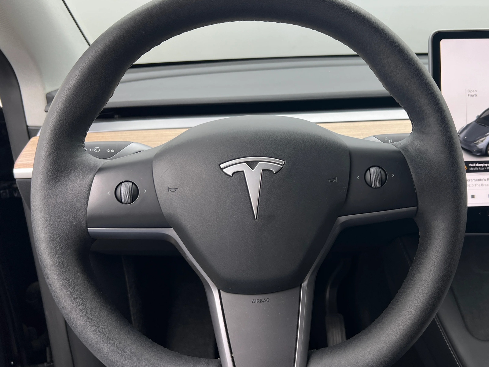 Thumbnail: 2023 Tesla Model Y - 4