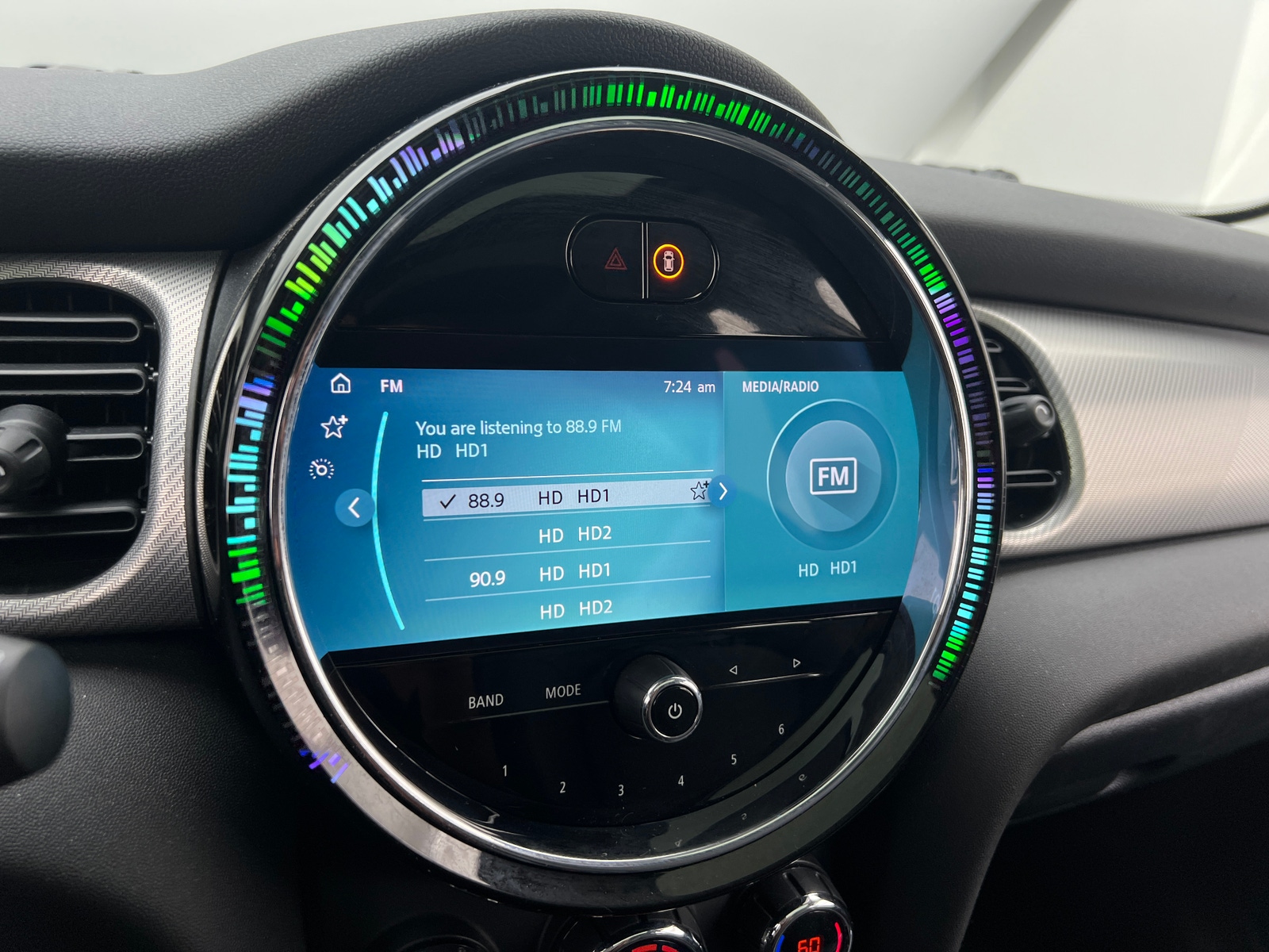 Thumbnail: 2022 MINI Cooper Hardtop - 4
