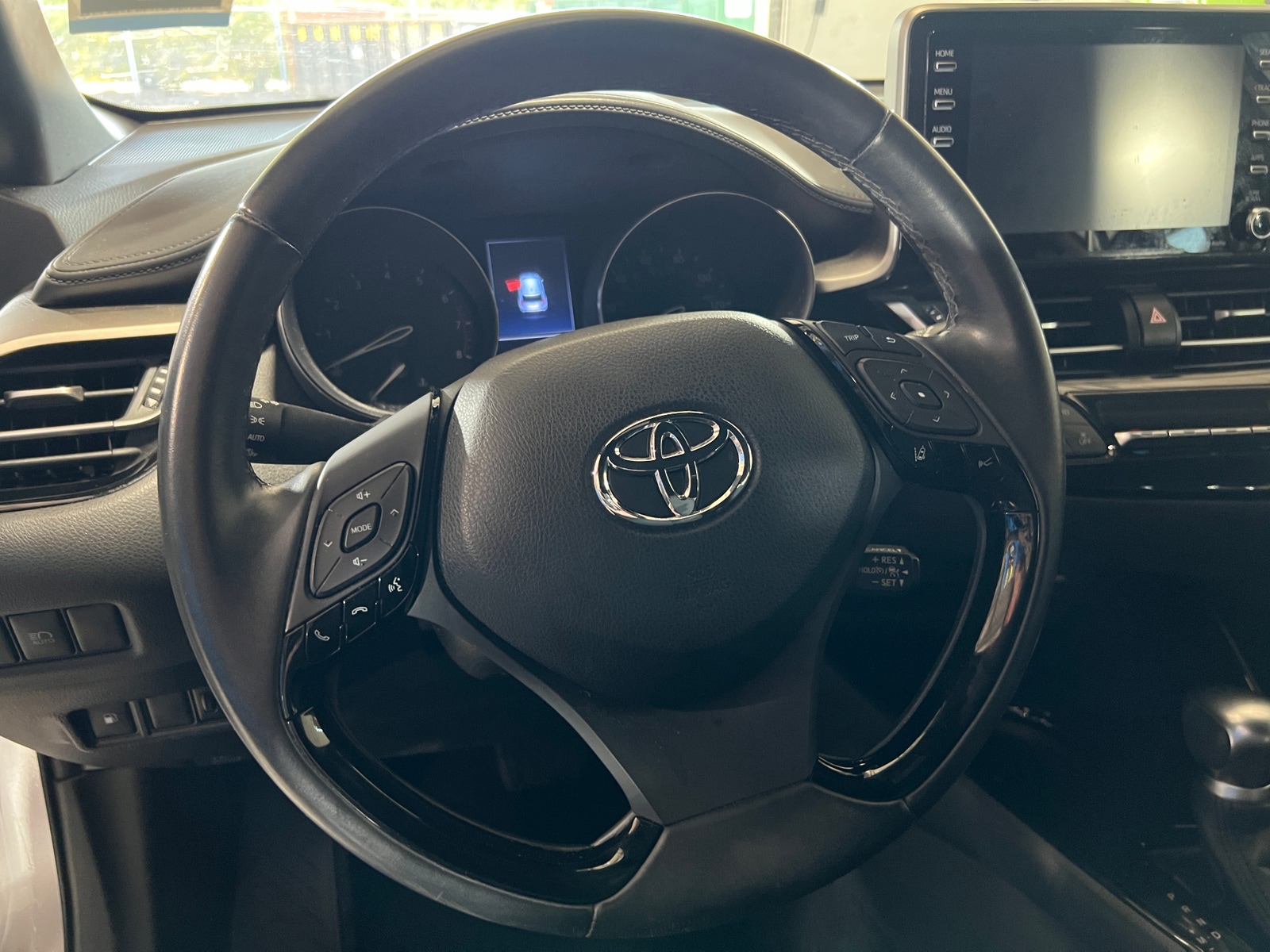 Thumbnail: 2019 Toyota C-HR - 5