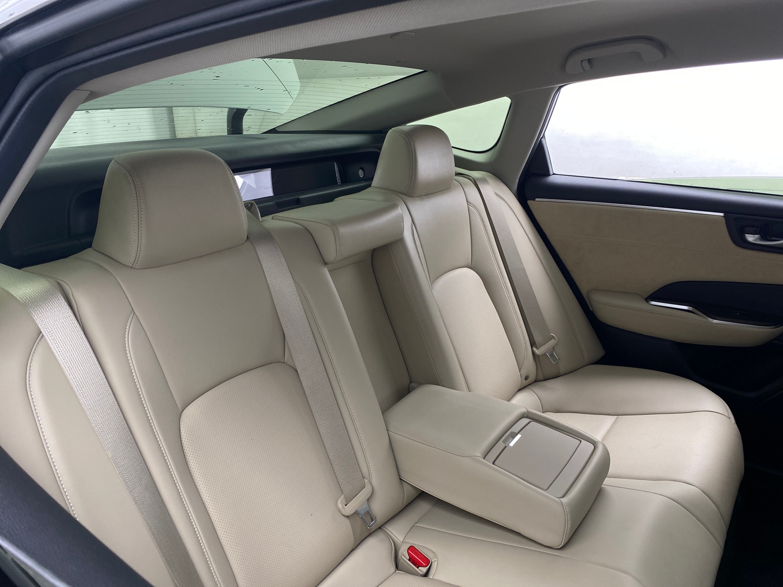 Thumbnail: 2018 Honda Clarity - 5