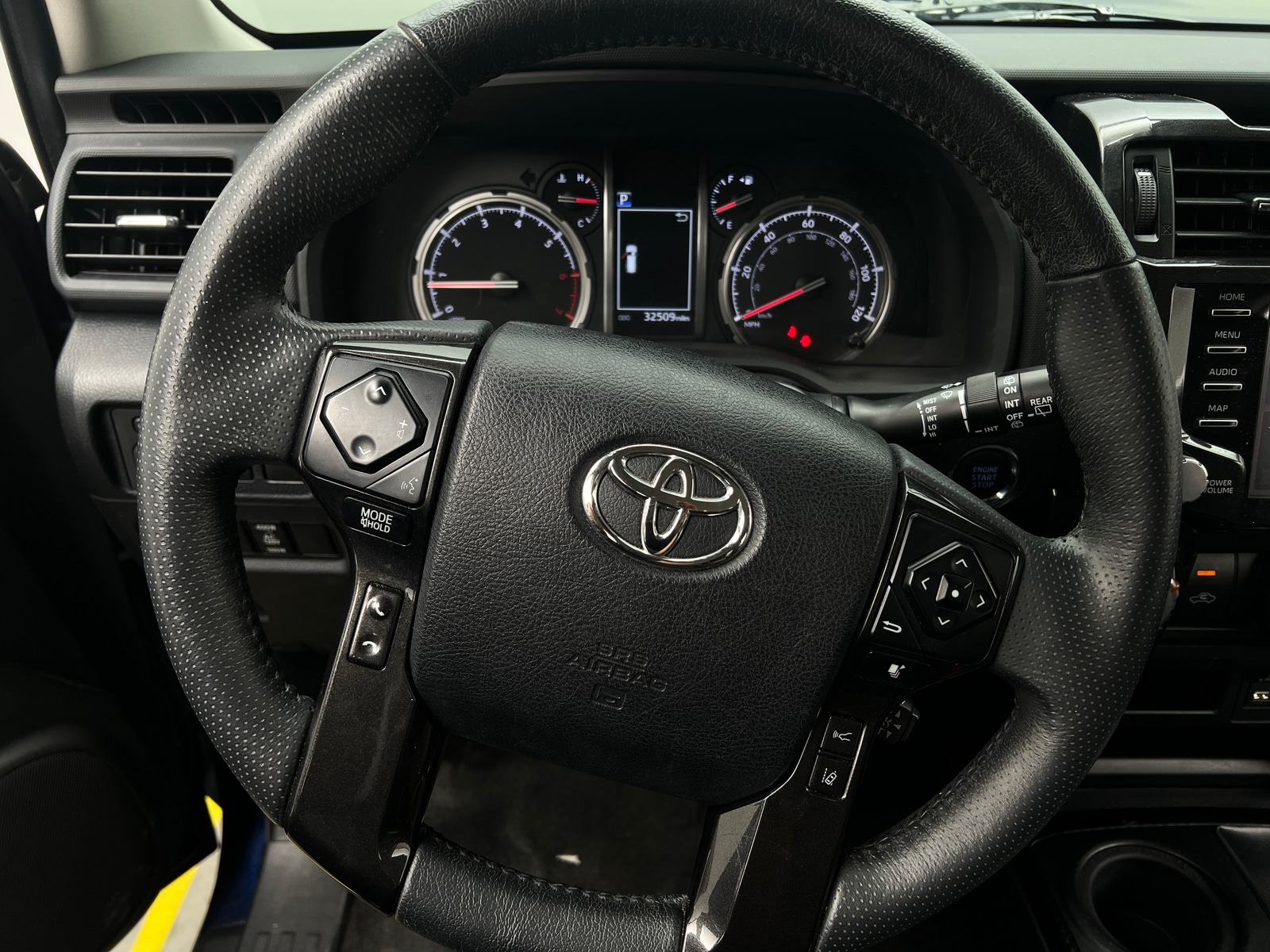 Thumbnail: 2021 Toyota 4Runner - 4