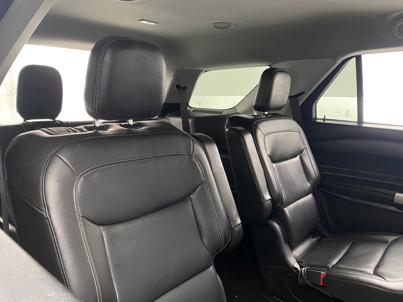 Thumbnail: 2021 Ford Explorer - 6