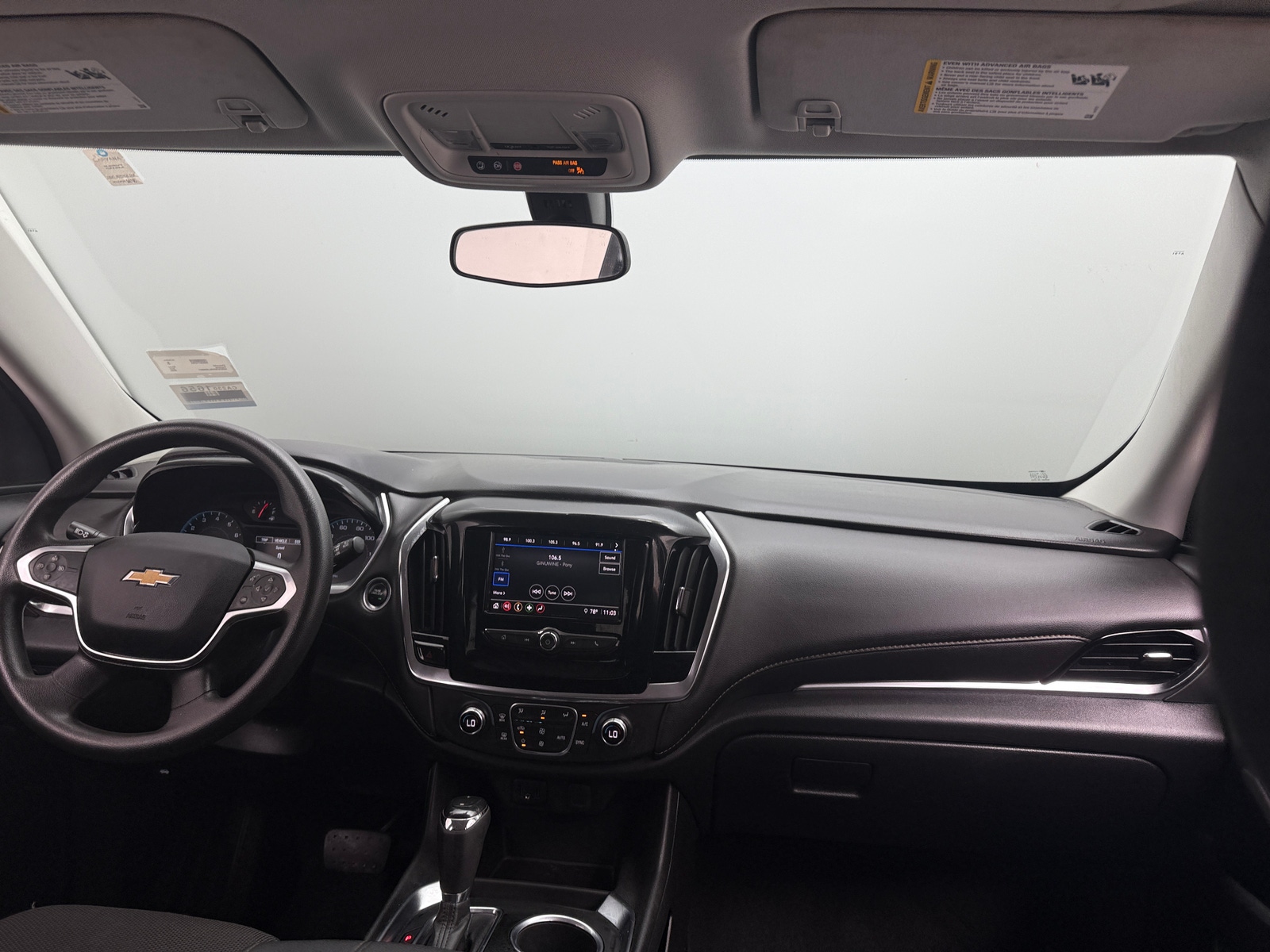 Thumbnail: 2020 Chevrolet Traverse - 3