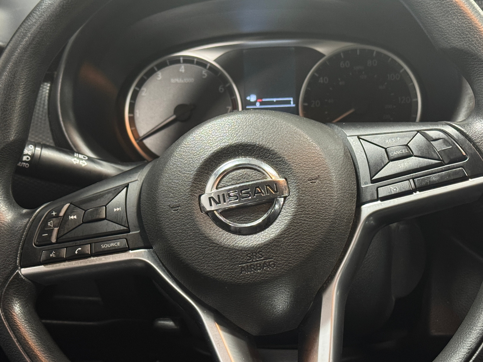 Thumbnail: 2019 Nissan Kicks - 5