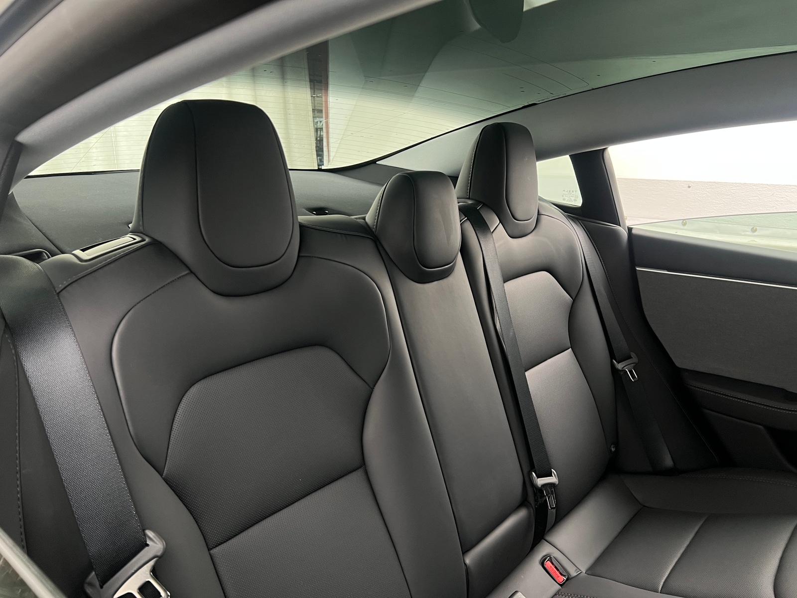 Thumbnail: 2025 Tesla Model 3 - 4