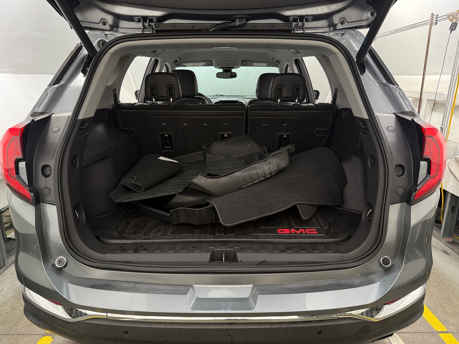 Thumbnail: 2019 GMC Terrain - 6