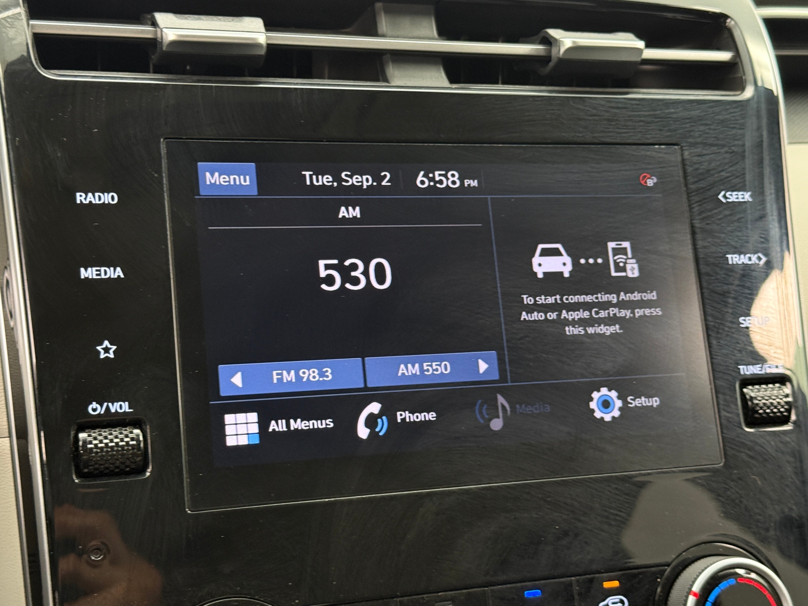 Thumbnail: 2022 Hyundai Tucson - 4
