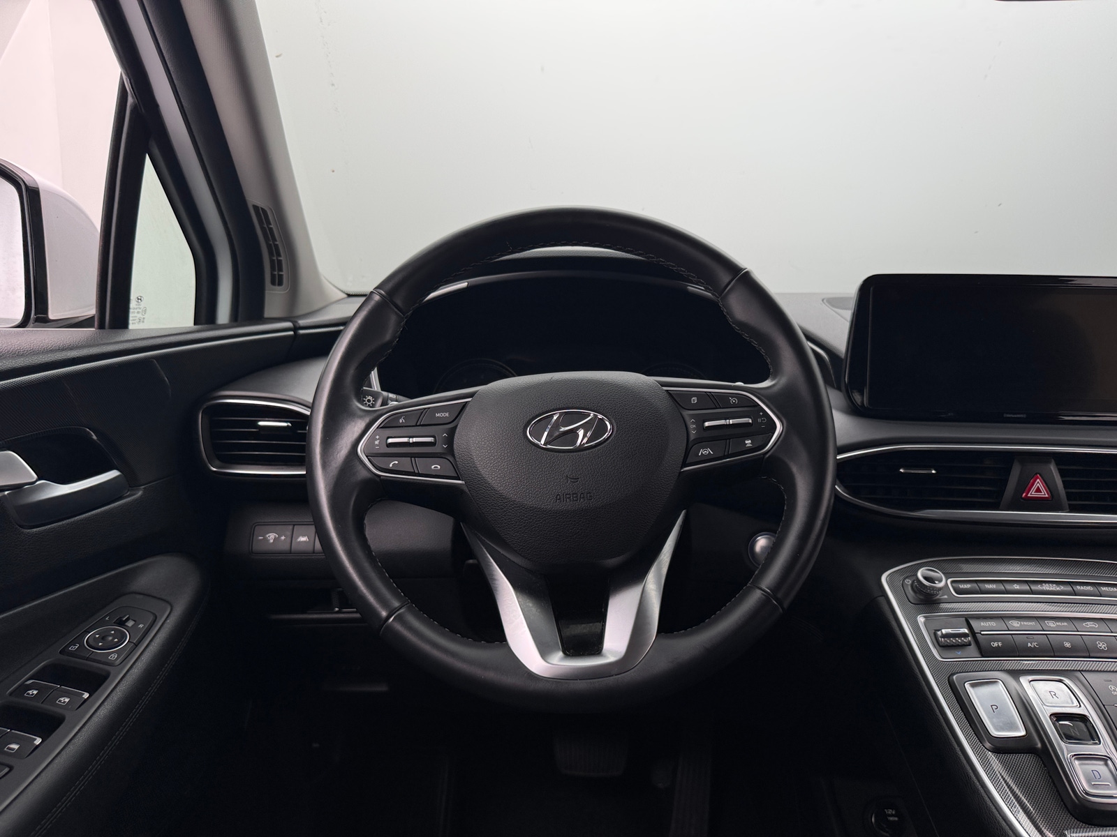 Thumbnail: 2023 Hyundai Santa Fe - 5