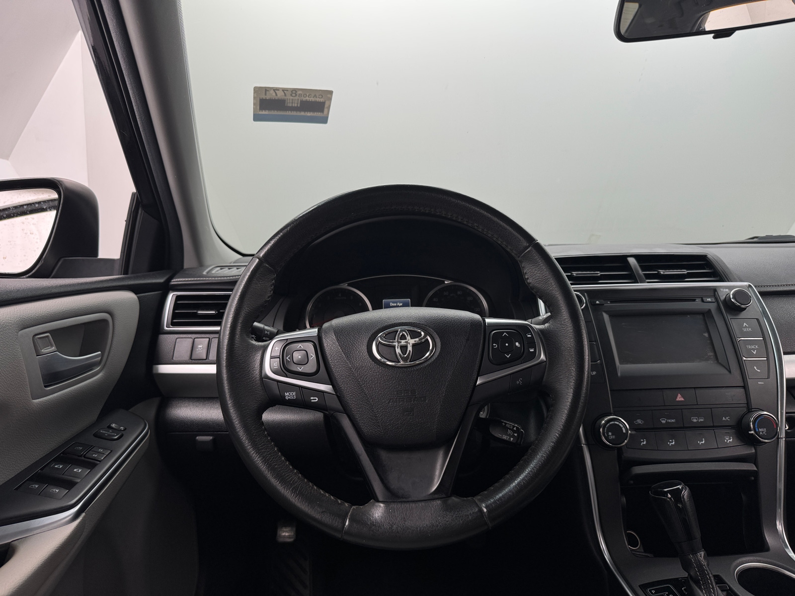 Thumbnail: 2017 Toyota Camry - 5