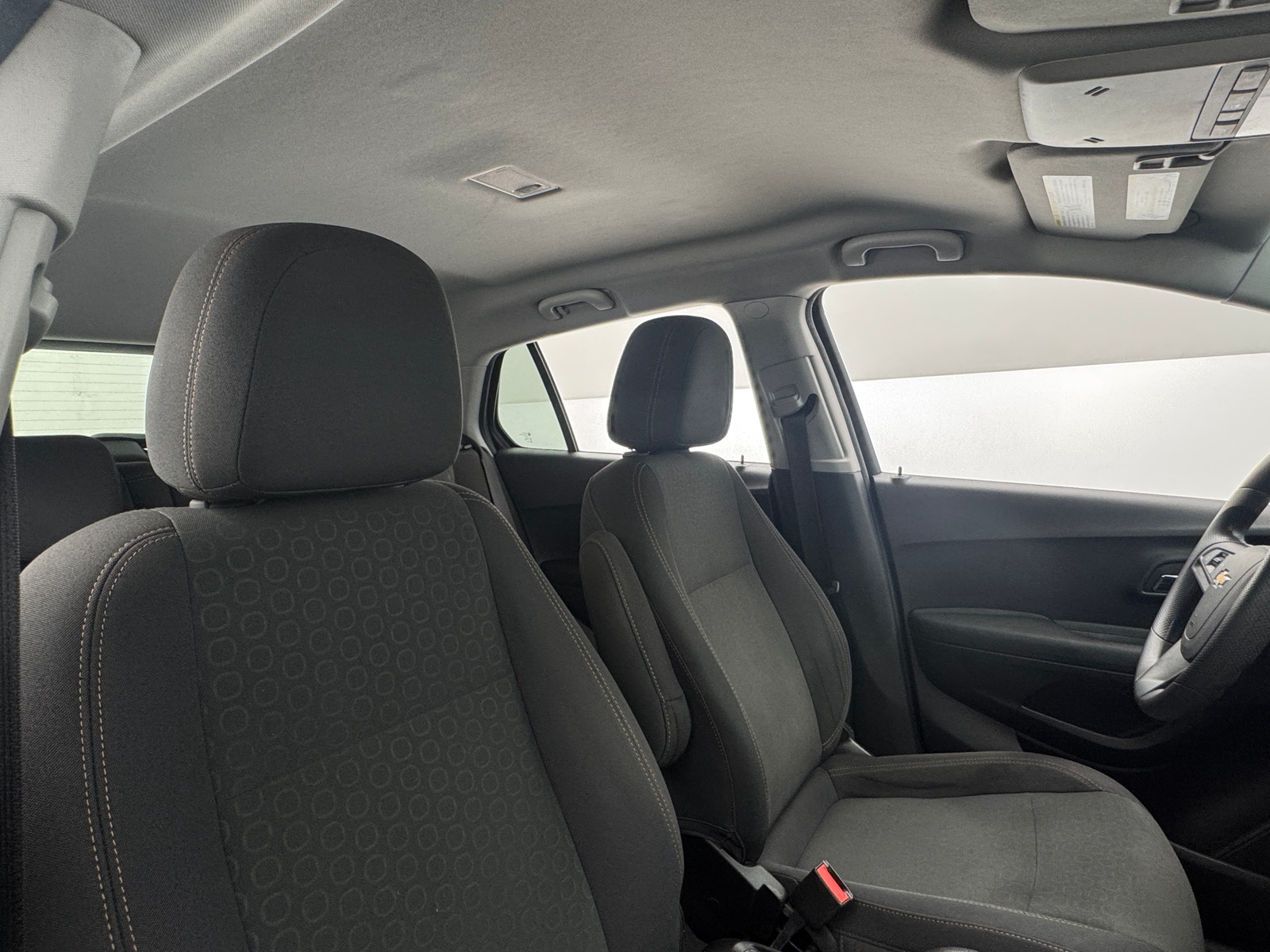 Thumbnail: 2019 Chevrolet Trax - 2