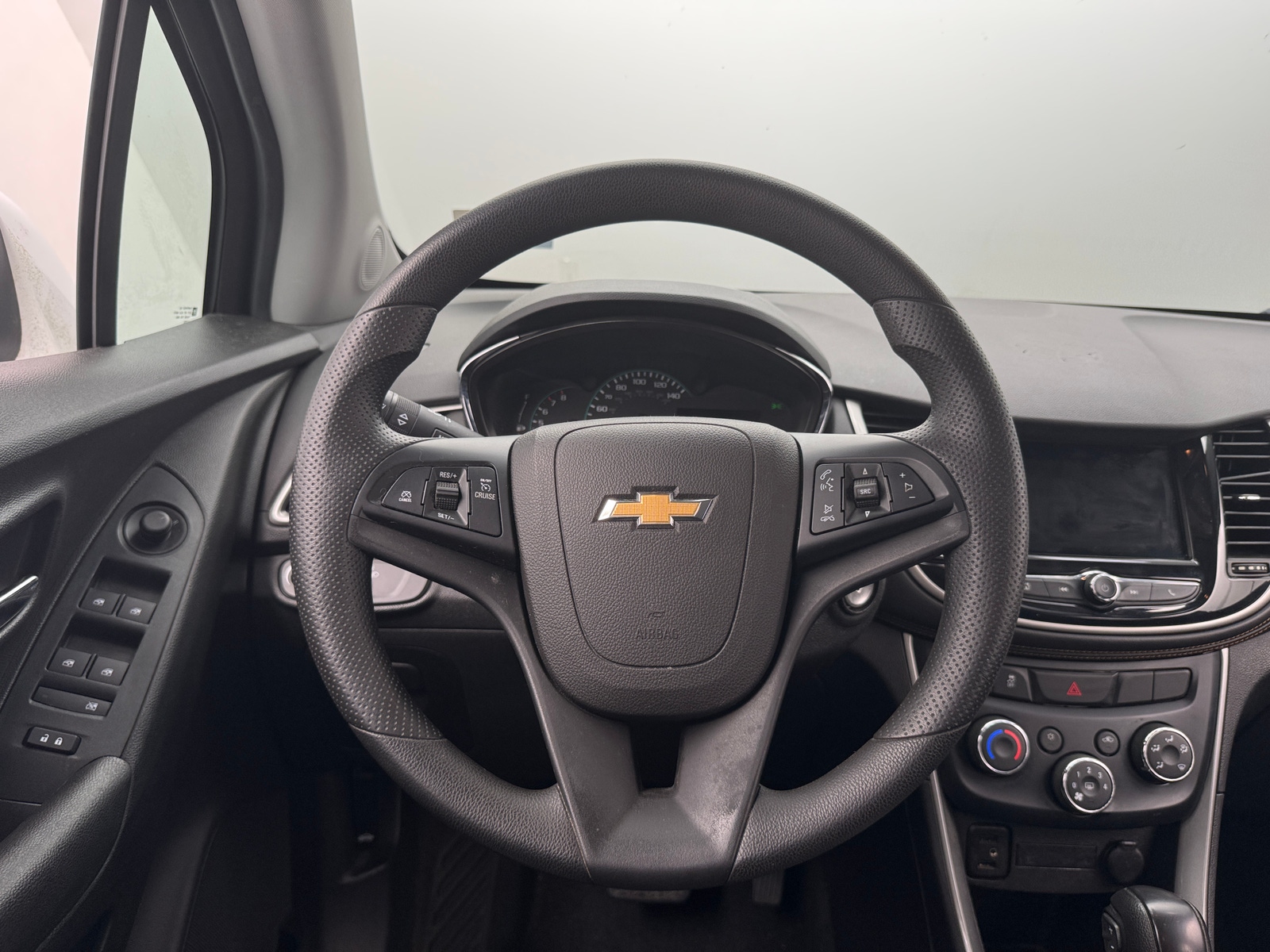Thumbnail: 2019 Chevrolet Trax - 5