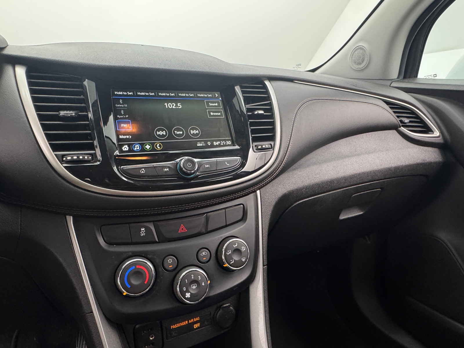 Thumbnail: 2019 Chevrolet Trax - 4