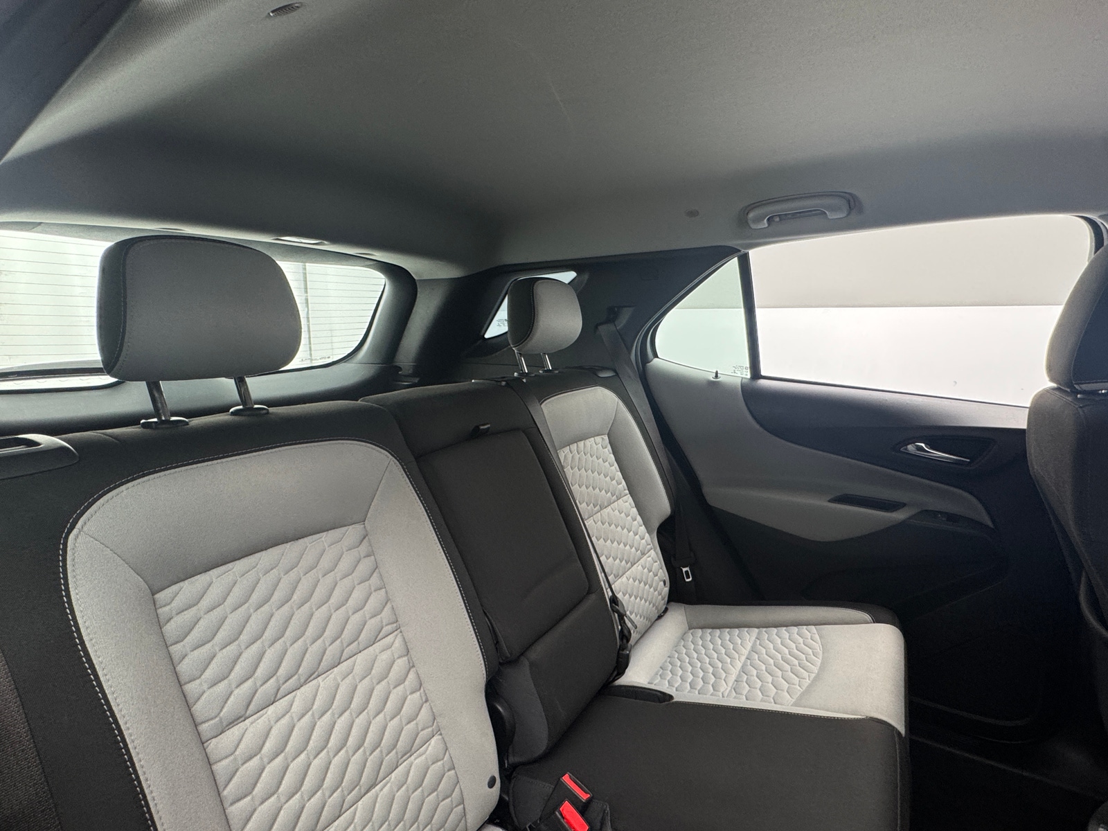 Thumbnail: 2018 Chevrolet Equinox - 6