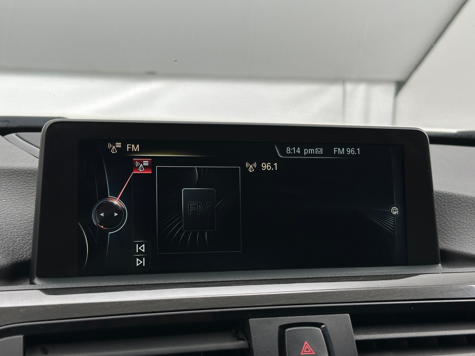 Thumbnail: 2015 BMW 3 Series - 3