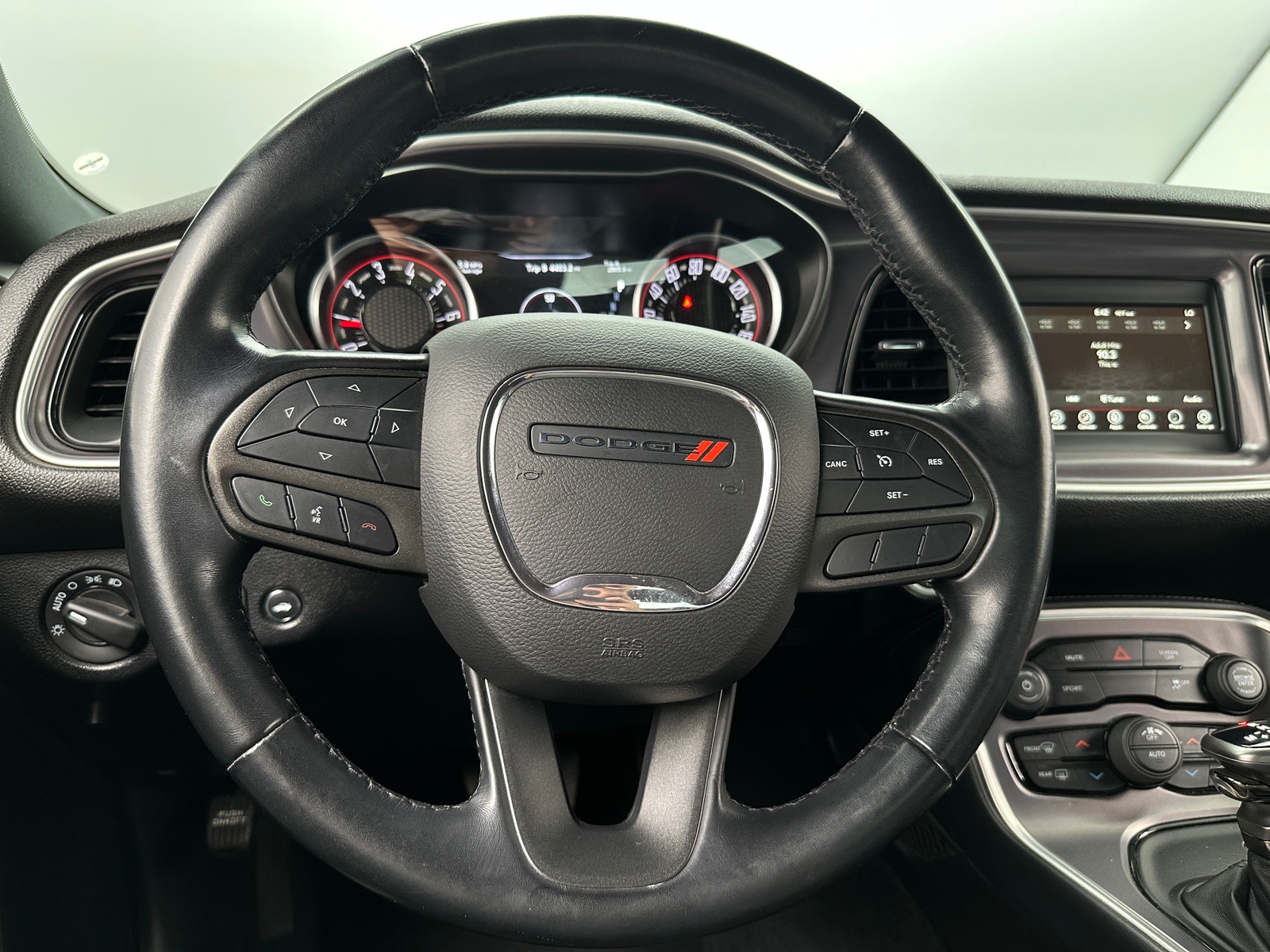 Thumbnail: 2021 Dodge Challenger - 4