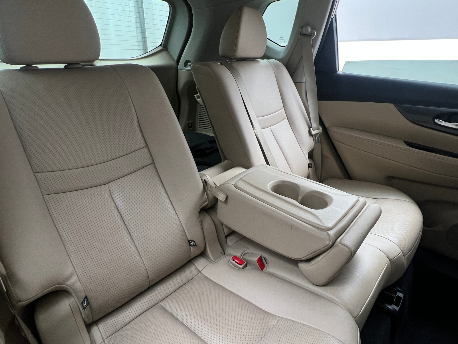 Thumbnail: 2016 Nissan Rogue - 5