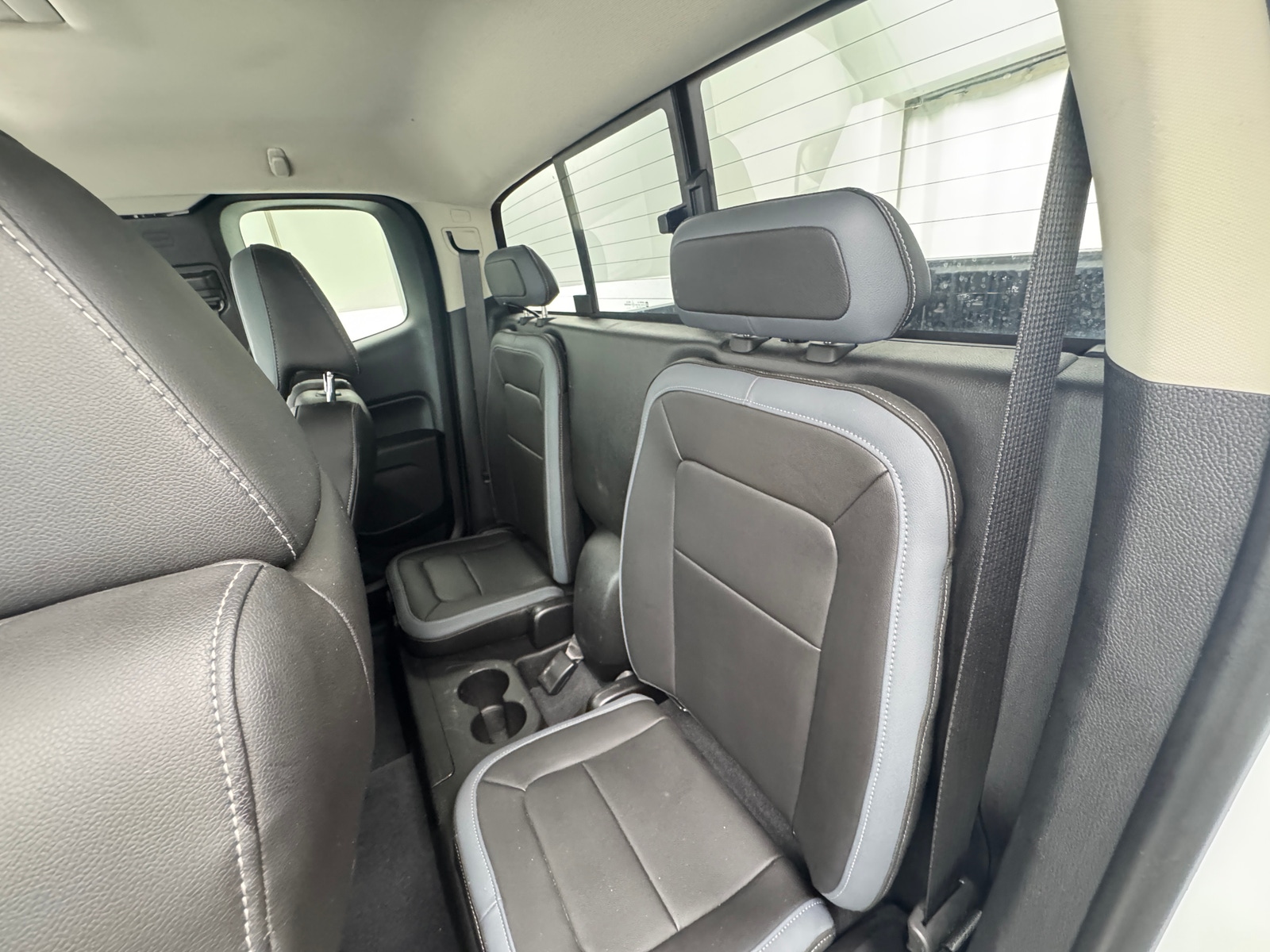 Thumbnail: 2019 Chevrolet Colorado - 6