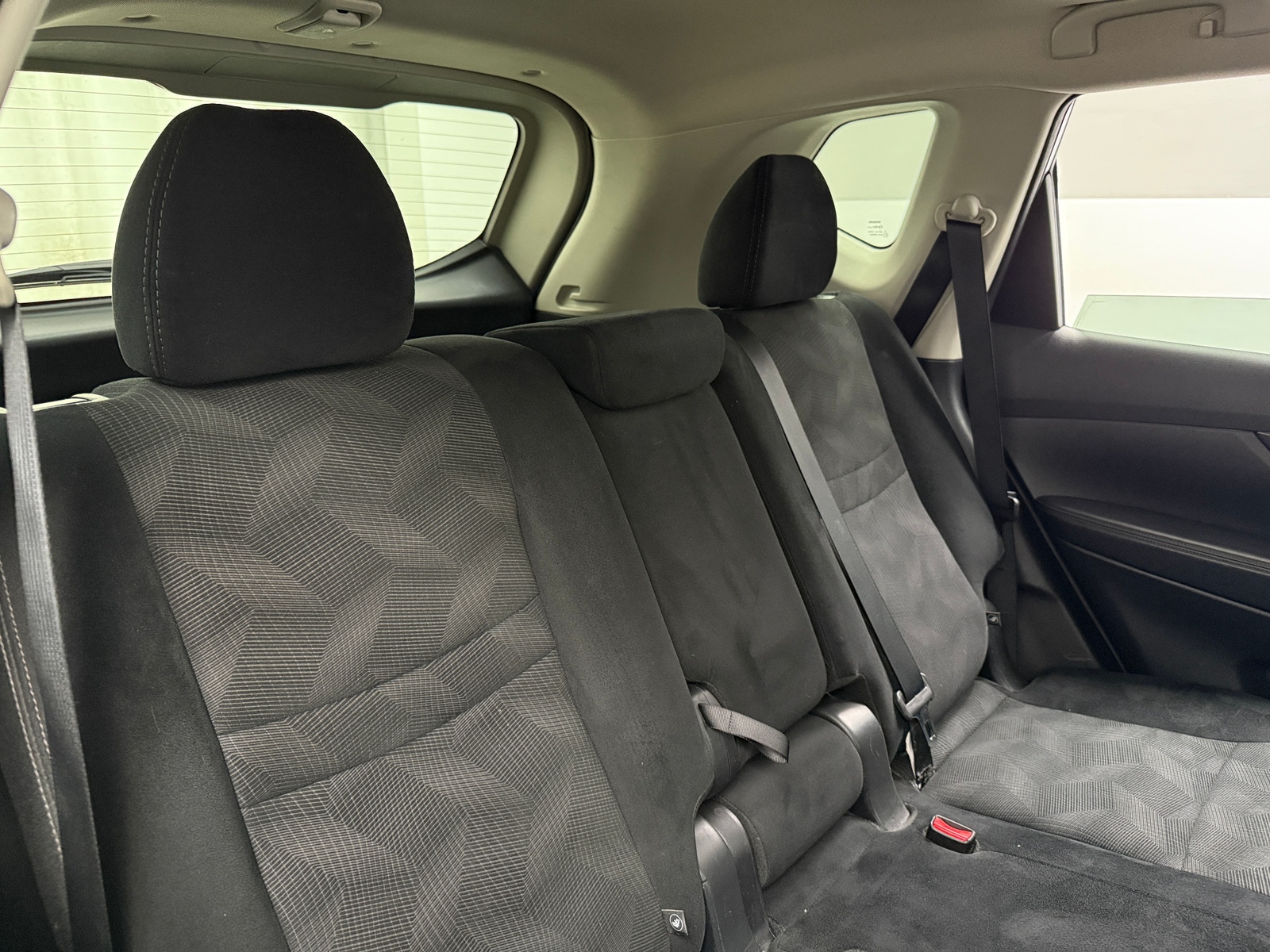 Thumbnail: 2016 Nissan Rogue - 6