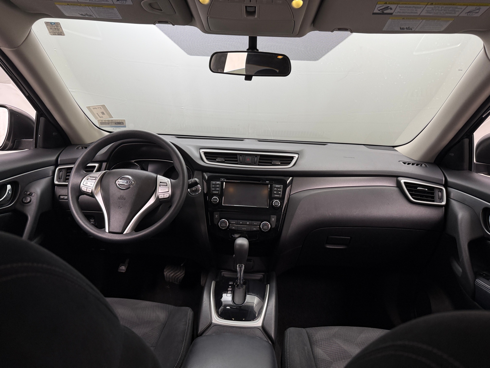 Thumbnail: 2016 Nissan Rogue - 3