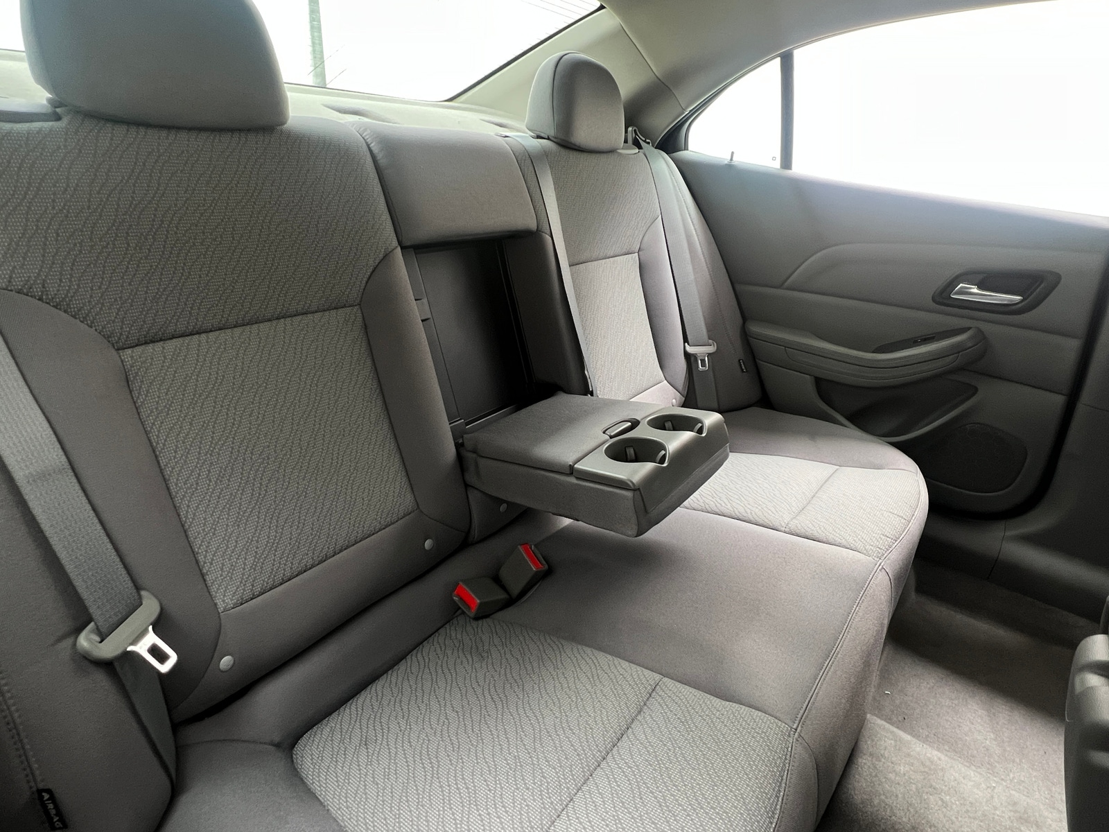 Thumbnail: 2013 Chevrolet Malibu - 6