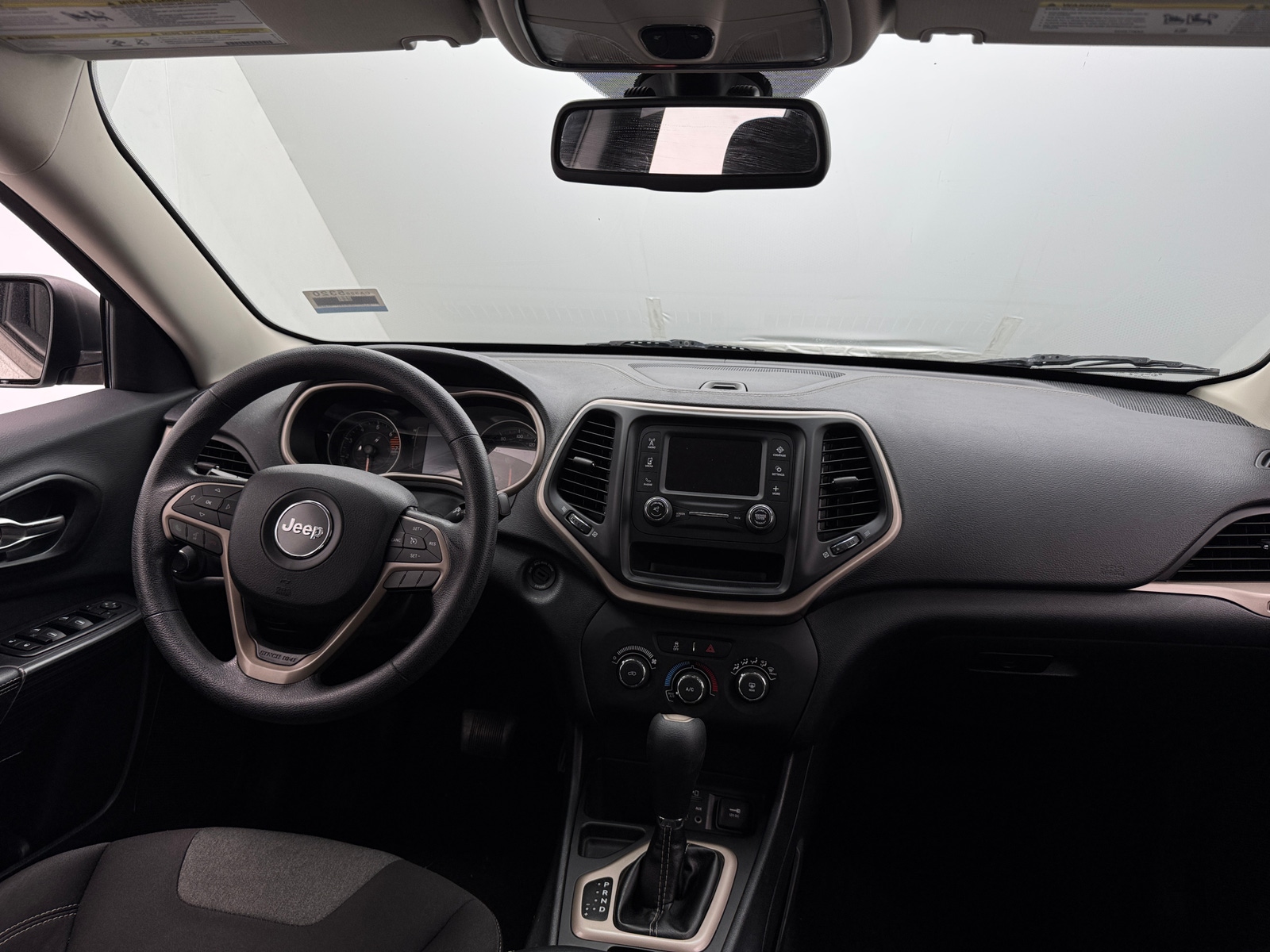 Thumbnail: 2016 Jeep Cherokee - 3