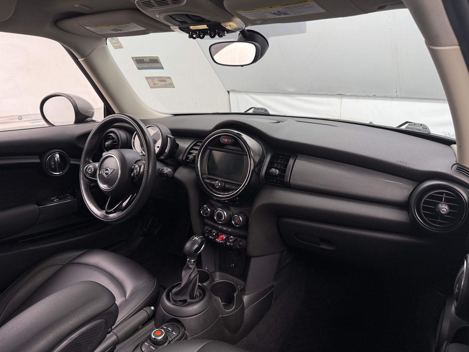 Thumbnail: 2019 MINI Cooper Hardtop - 2