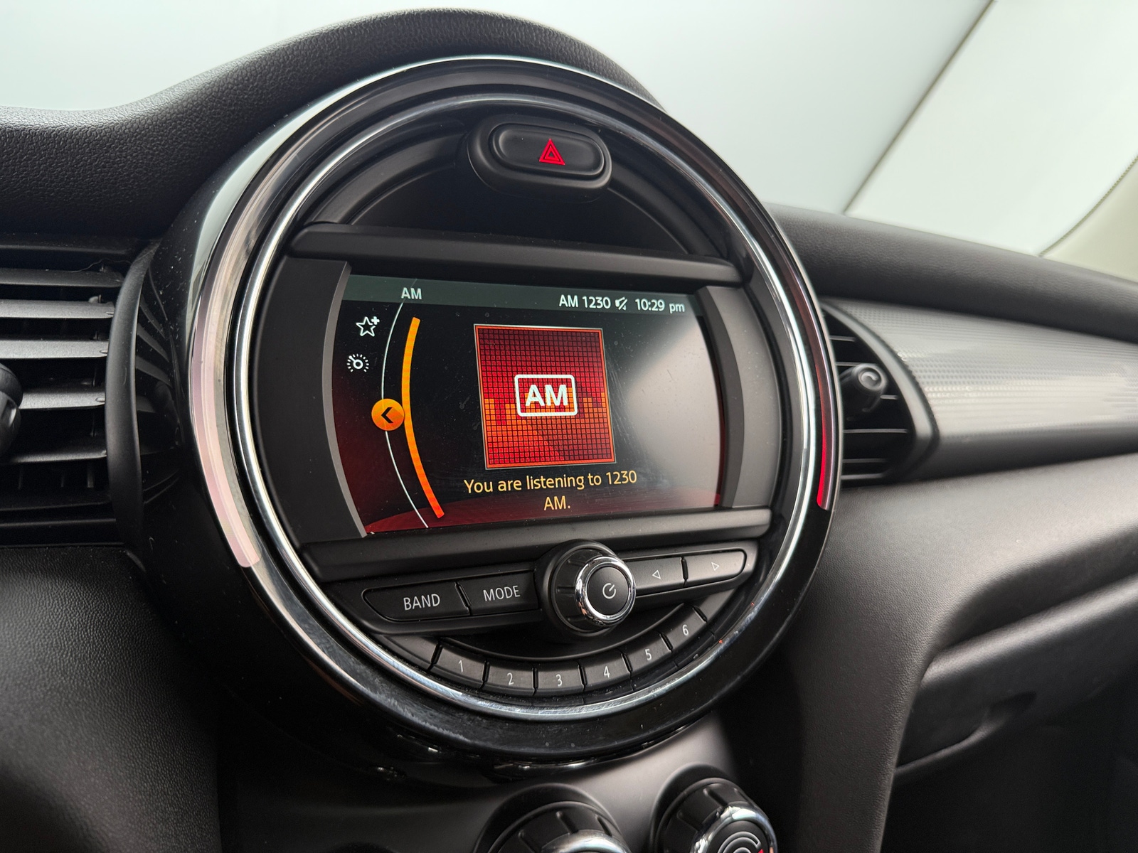 Thumbnail: 2019 MINI Cooper Hardtop - 3