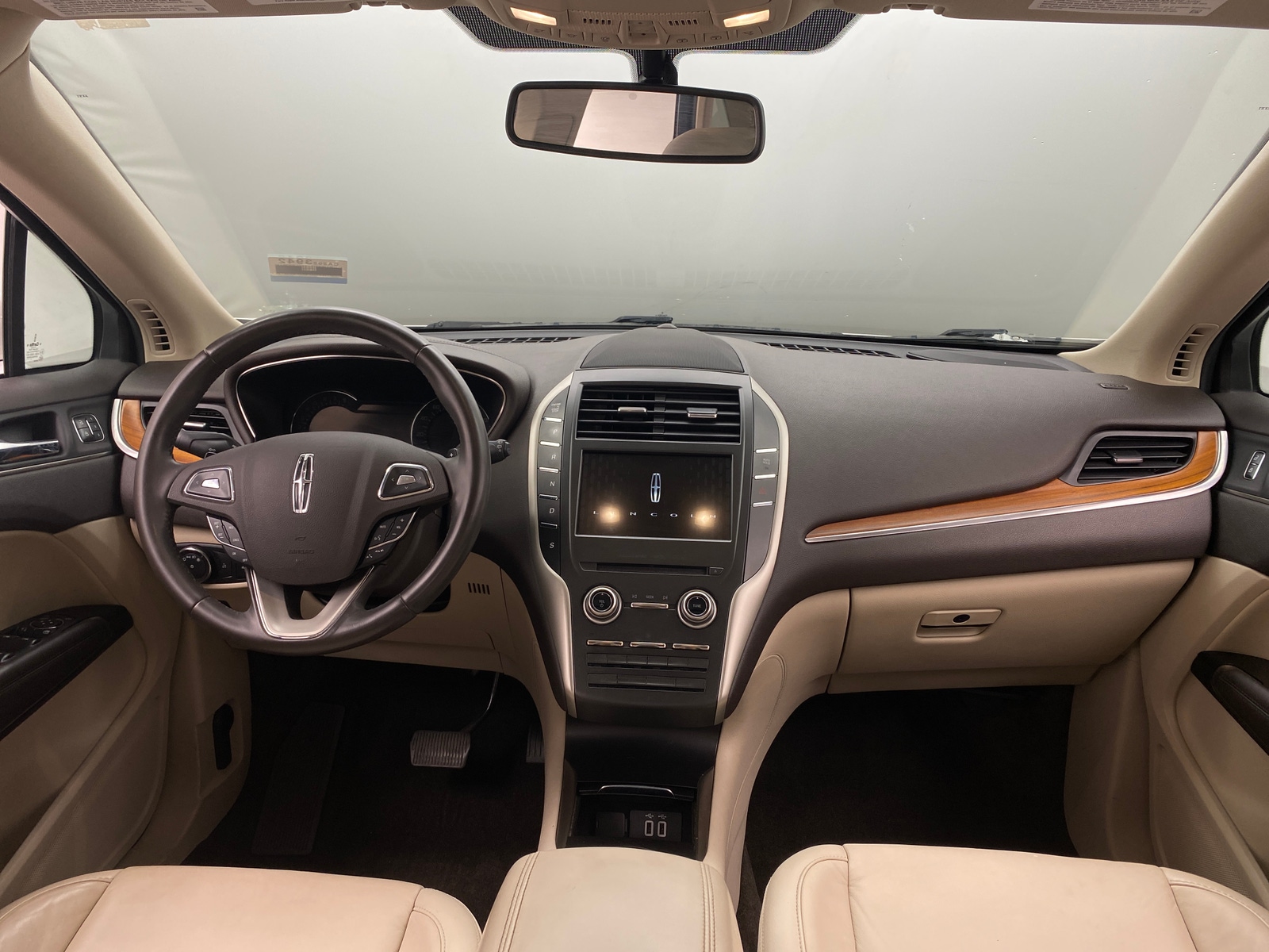 Thumbnail: 2018 Lincoln MKC - 2