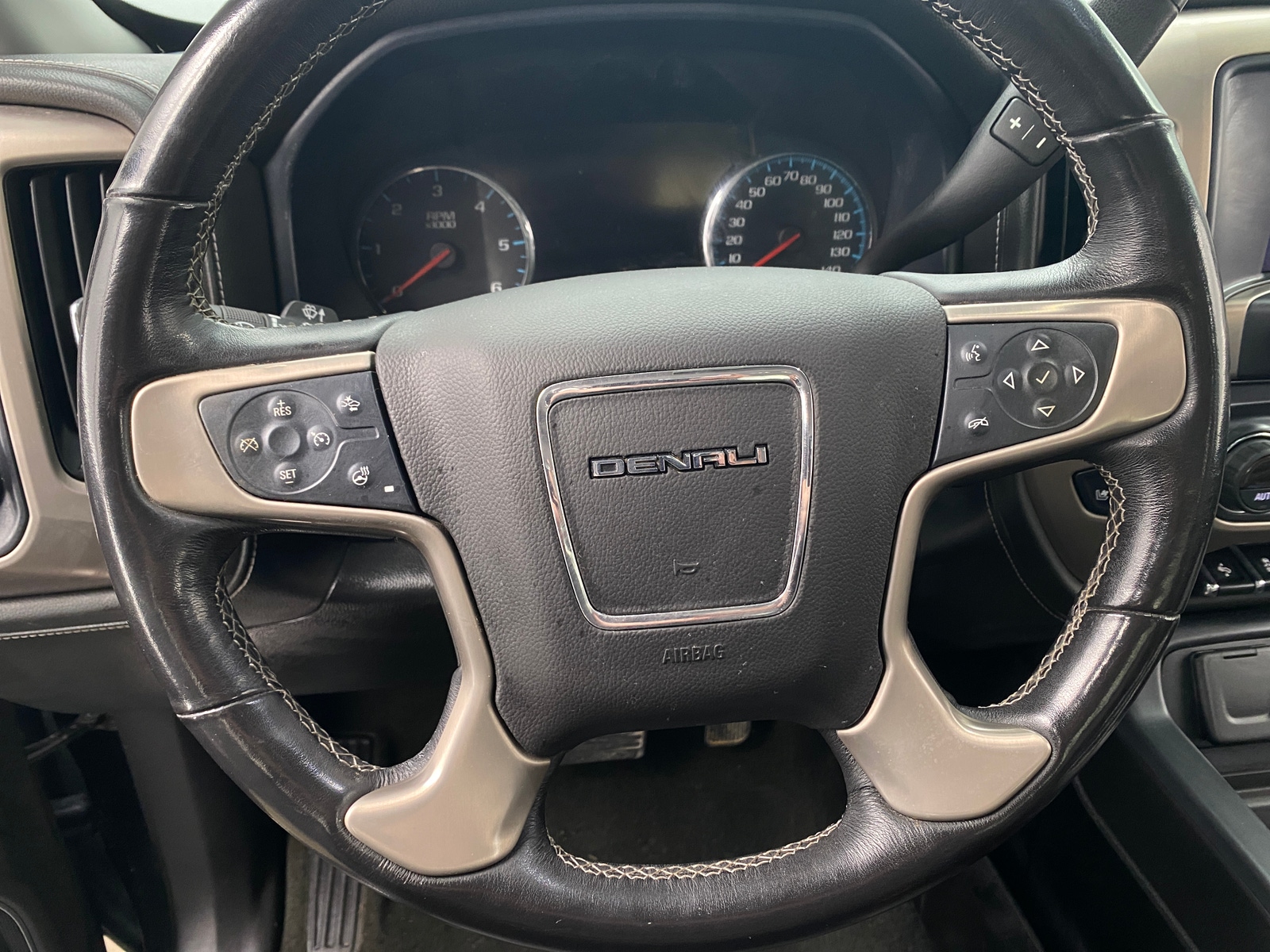 Thumbnail: 2018 GMC Sierra 1500 - 4