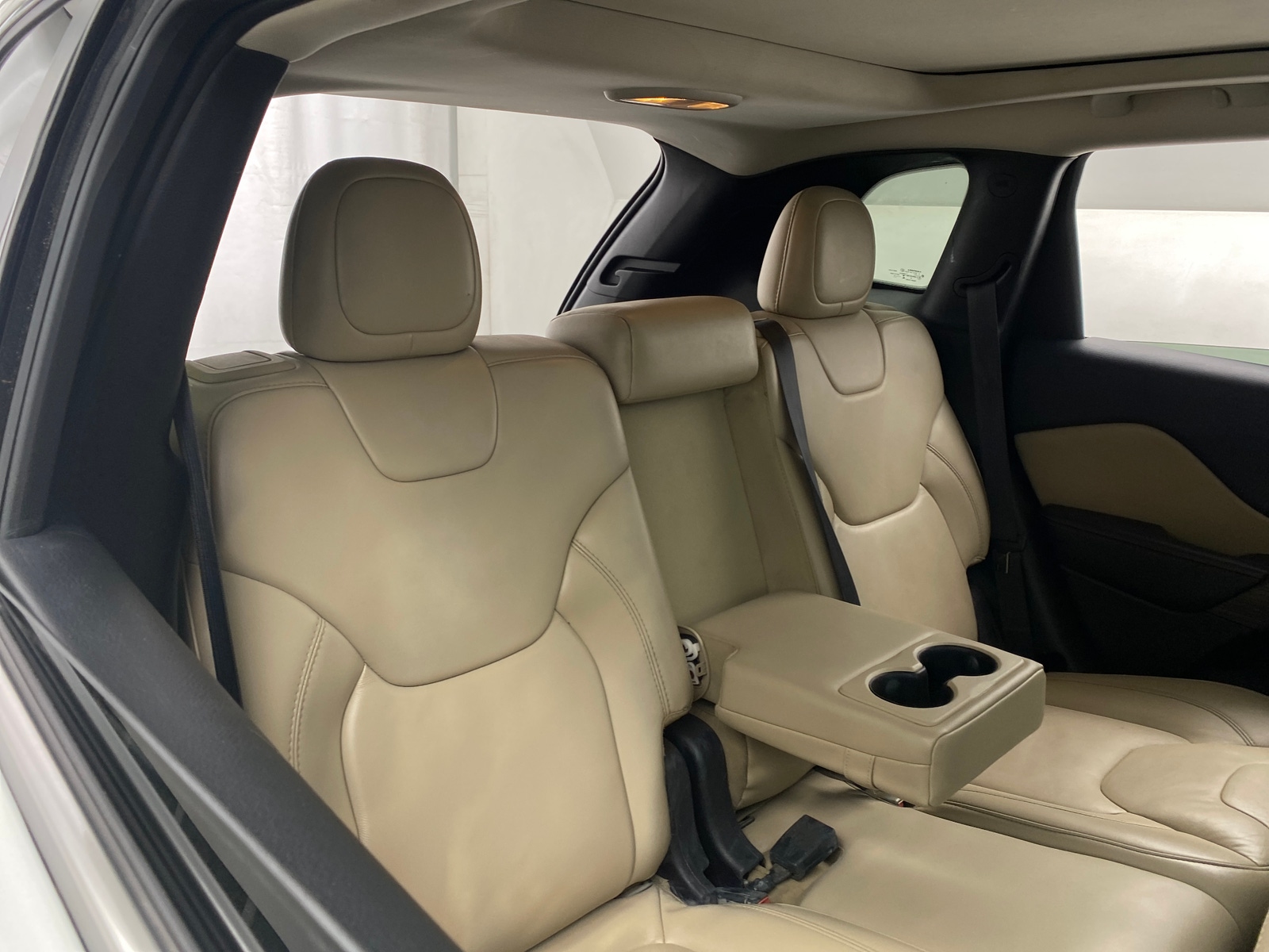 Thumbnail: 2015 Jeep Cherokee - 6