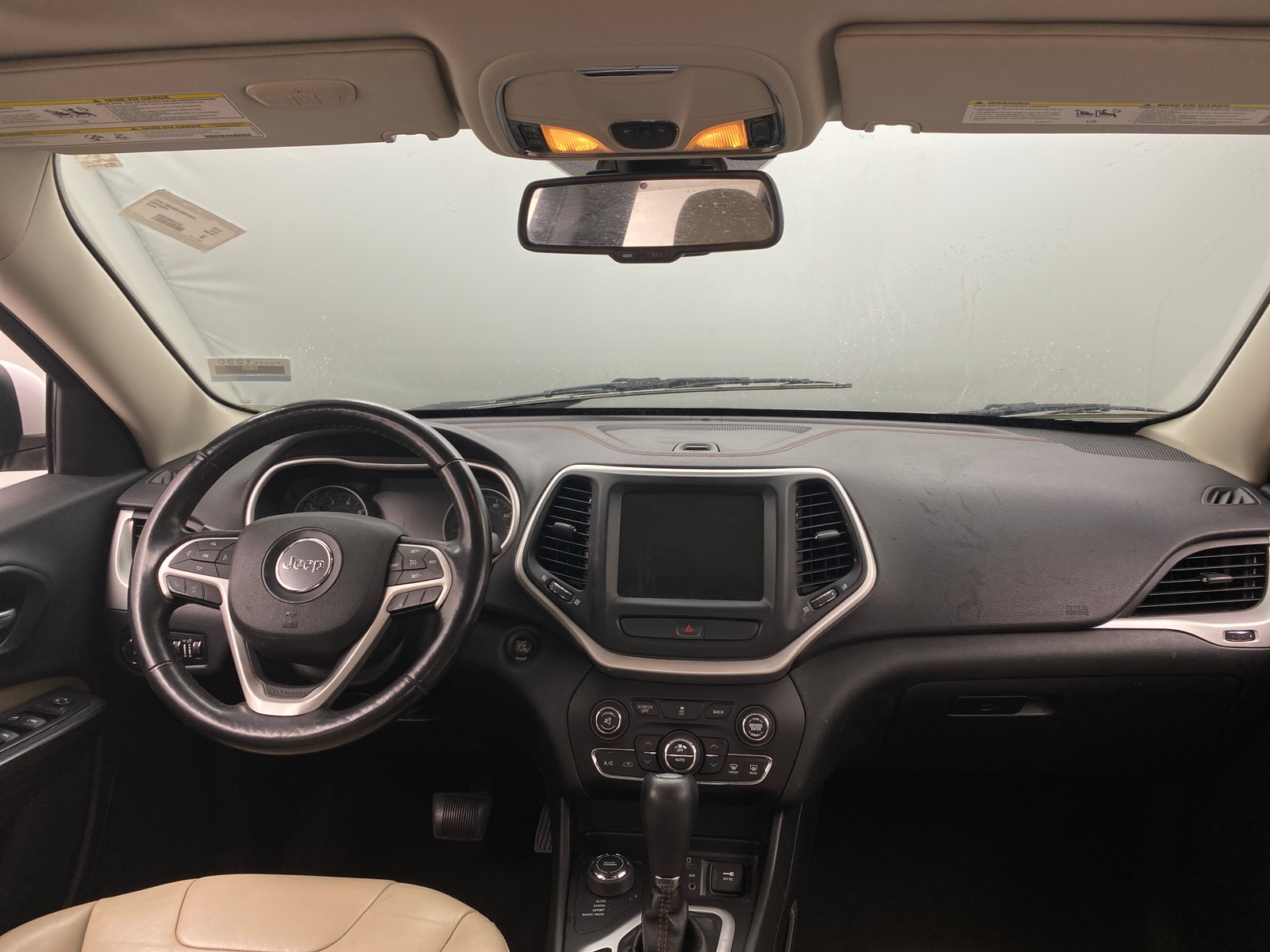 Thumbnail: 2015 Jeep Cherokee - 3