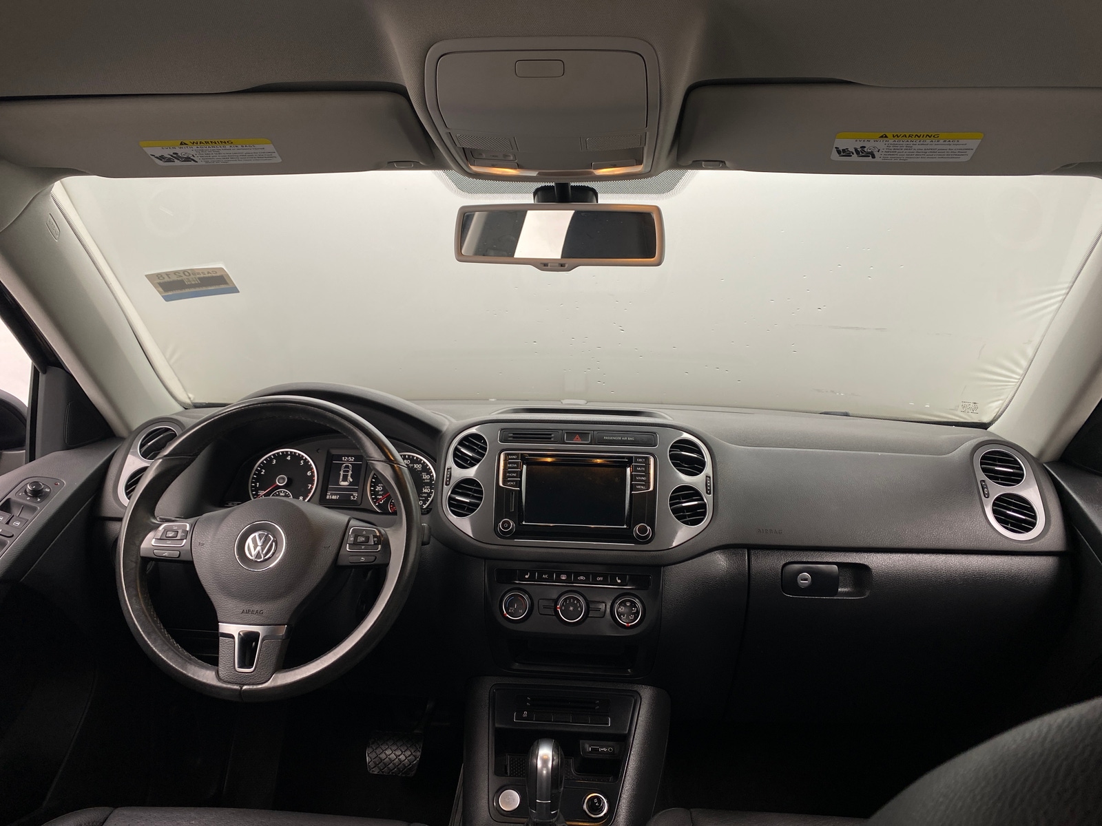 Thumbnail: 2017 Volkswagen Tiguan - 3